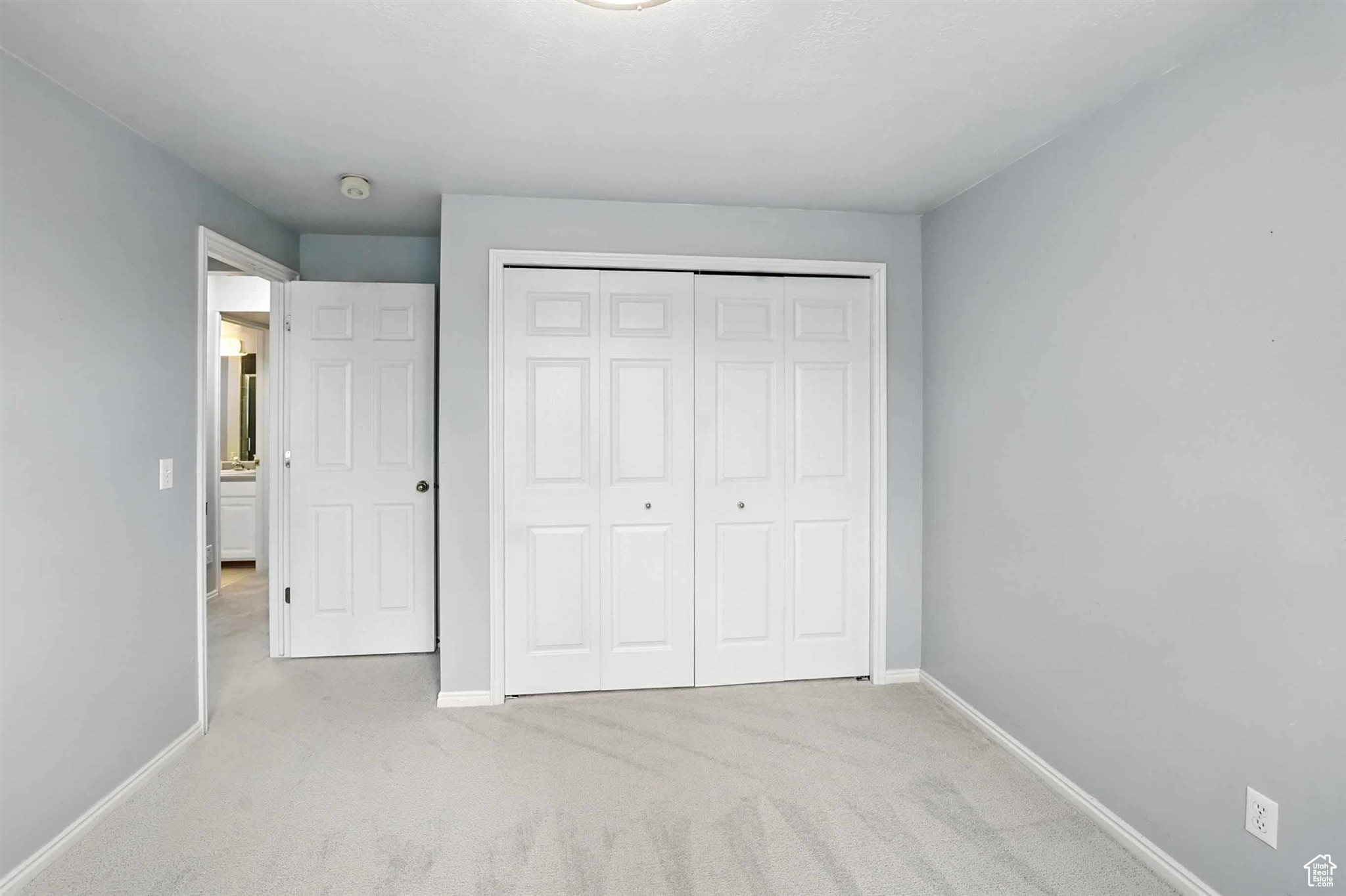 Bountiful, Utah, 84010, United States, 5 Bedrooms Bedrooms, ,4 BathroomsBathrooms,Residential,For Sale,1926219