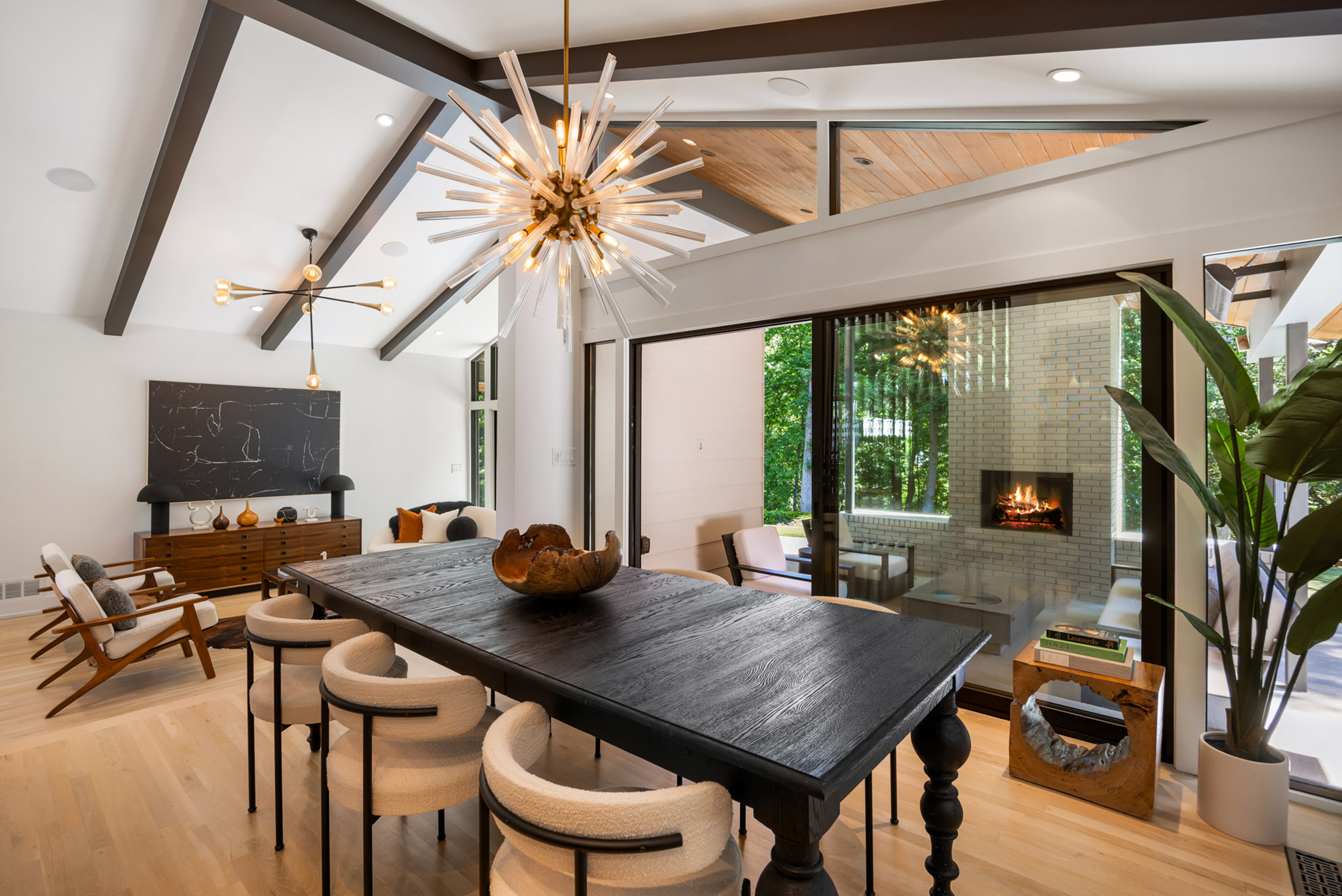  Extraordinary Mid-Century Modern Residence in Buckhead - 物件實景