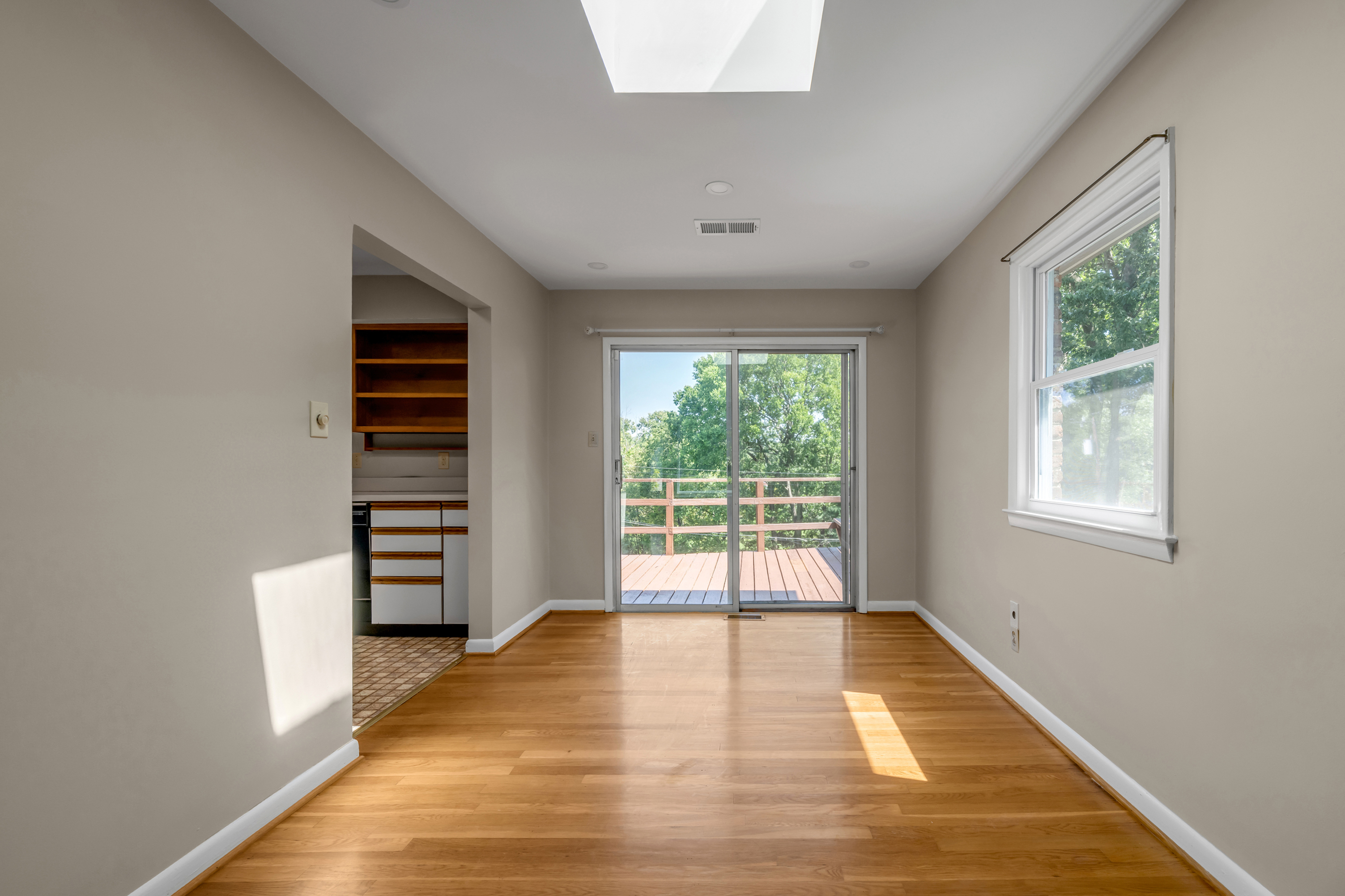  953 Holly Springs Drive - 物件實景