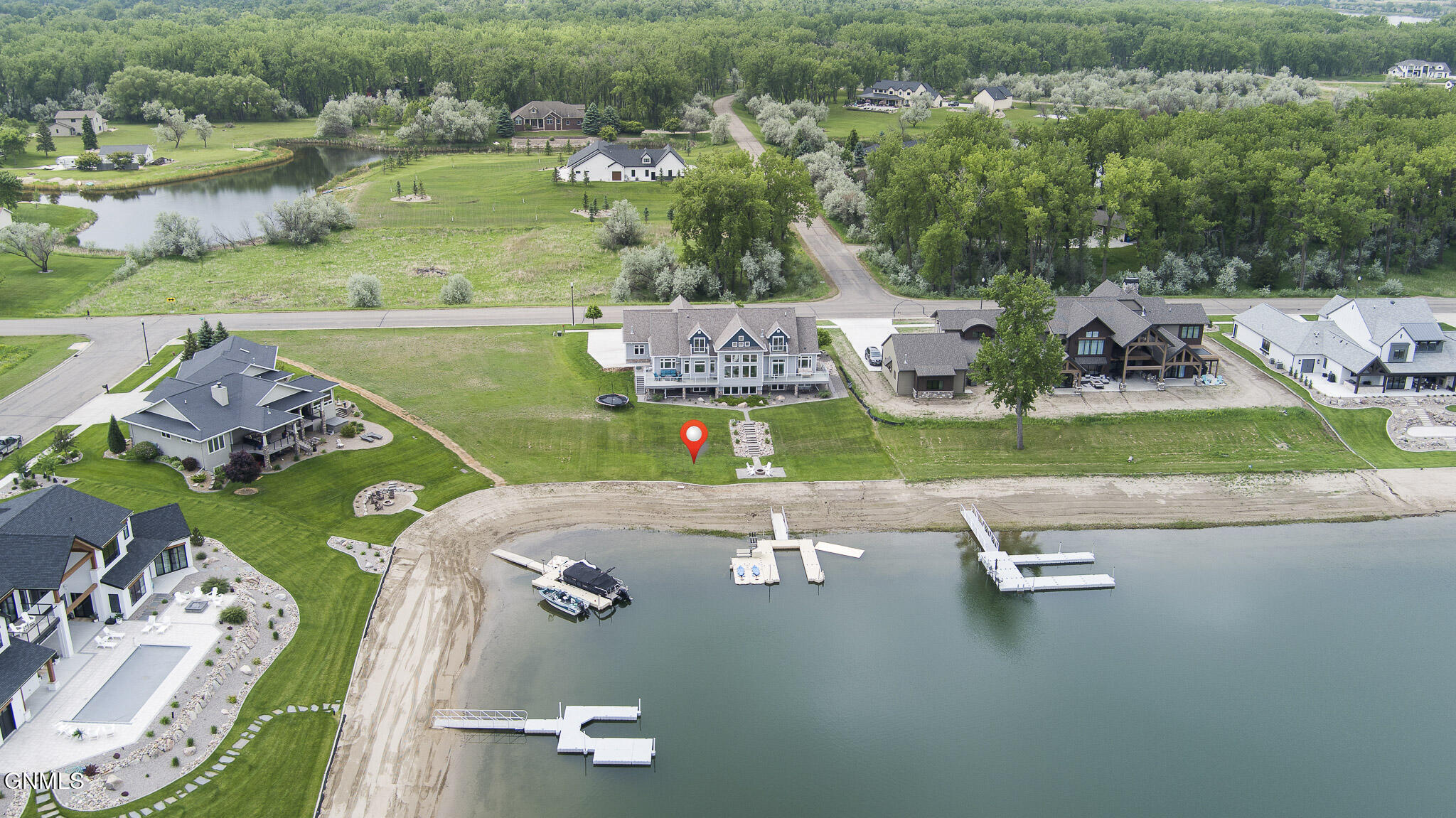 Bismarck, North Dakota, 58504, United States, 6 Bedrooms Bedrooms, ,4 BathroomsBathrooms,Residential,For Sale,1982102