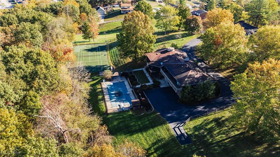 72 W Wildwood Drive, Parkersburg, West Virginia, 26101, United States, 4 Bedrooms Bedrooms, ,4 BathroomsBathrooms,Residential,For Sale,72 W Wildwood Drive,1675092