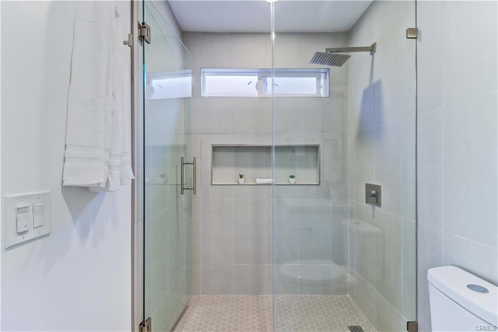 Laguna Woods, California, 92637, United States, 3 Bedrooms Bedrooms, ,1 BathroomBathrooms,Residential,For Sale,1987087