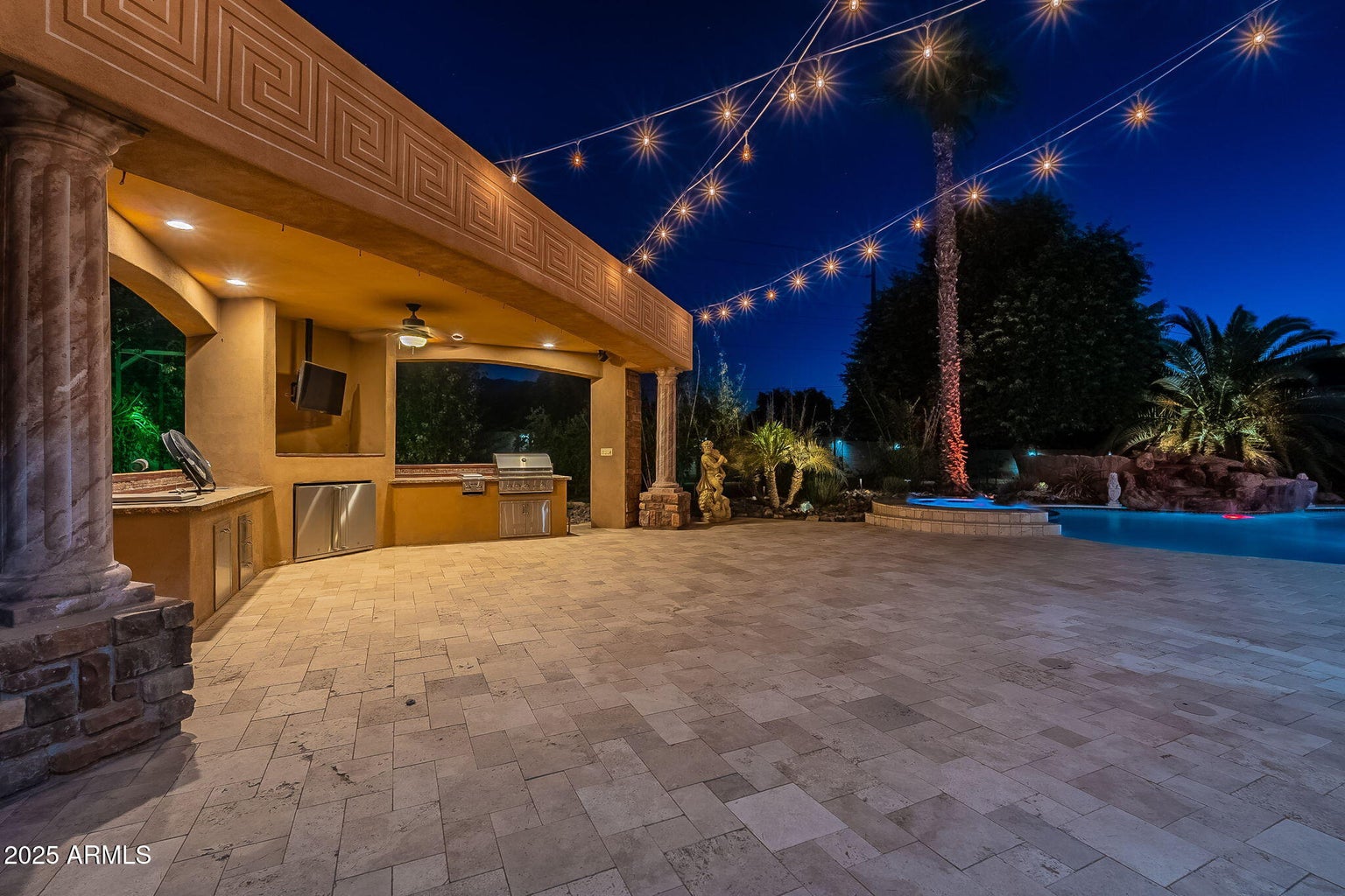 Queen Creek, Arizona, 85142, United States, 4 Bedrooms Bedrooms, ,5 BathroomsBathrooms,Residential,For Sale,1984232