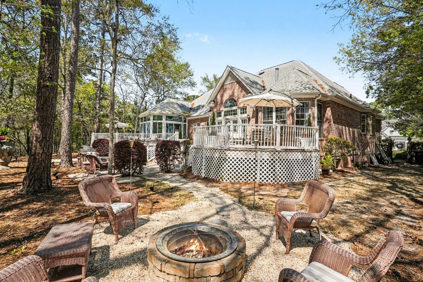 Murrells Inlet, South Carolina, 29576, United States, 3 Bedrooms Bedrooms, ,4 BathroomsBathrooms,Residential,For Sale,2035763