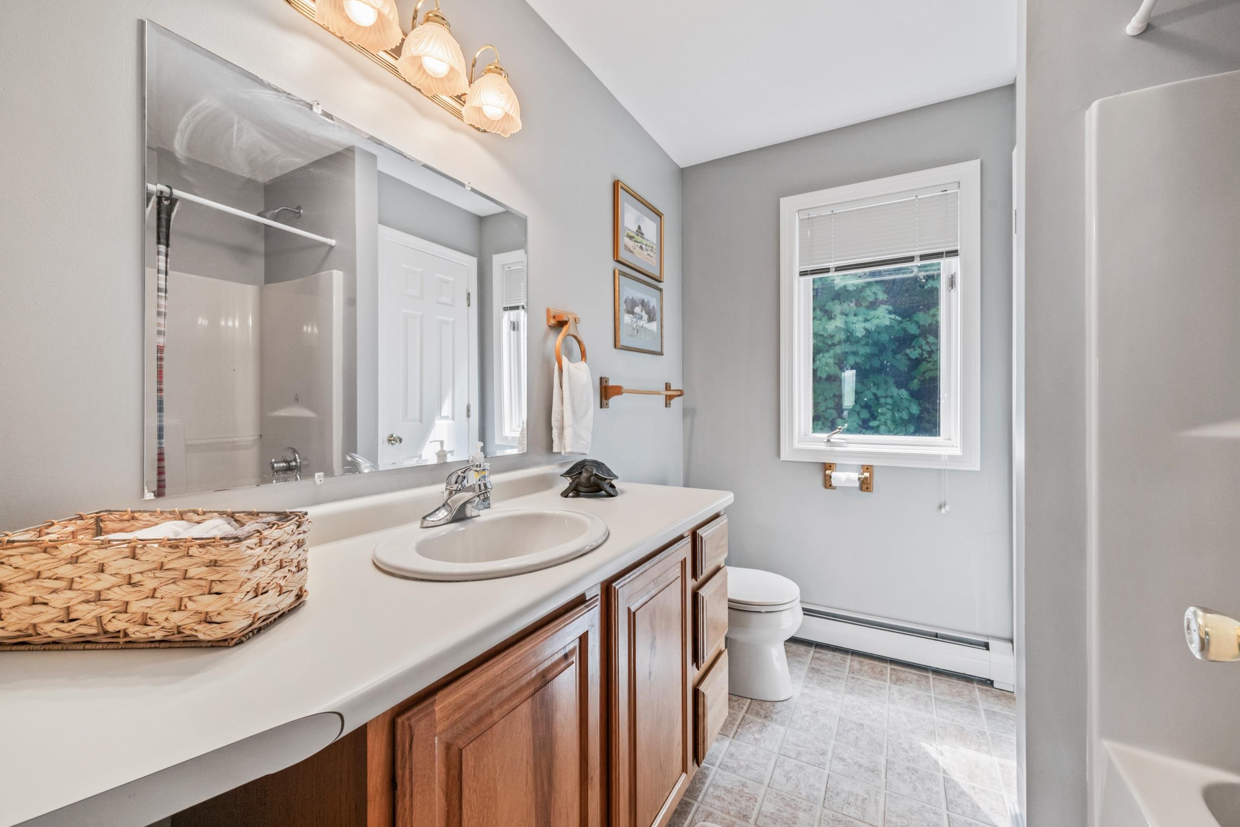 Bartlett, New Hampshire, 03812, United States, 3 Bedrooms Bedrooms, ,2 BathroomsBathrooms,Residential,For Sale,1918621