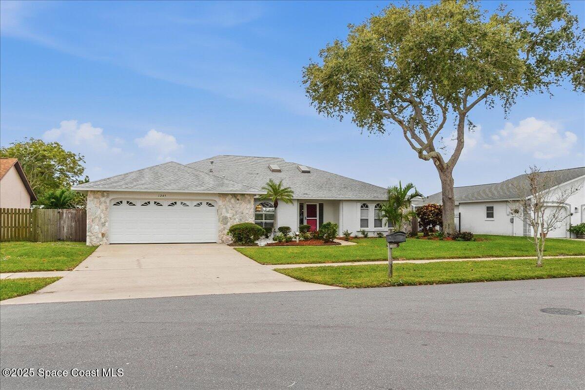 Merritt Island, Florida, 32952, United States, 4 Bedrooms Bedrooms, ,2 BathroomsBathrooms,Residential,For Sale,1989308