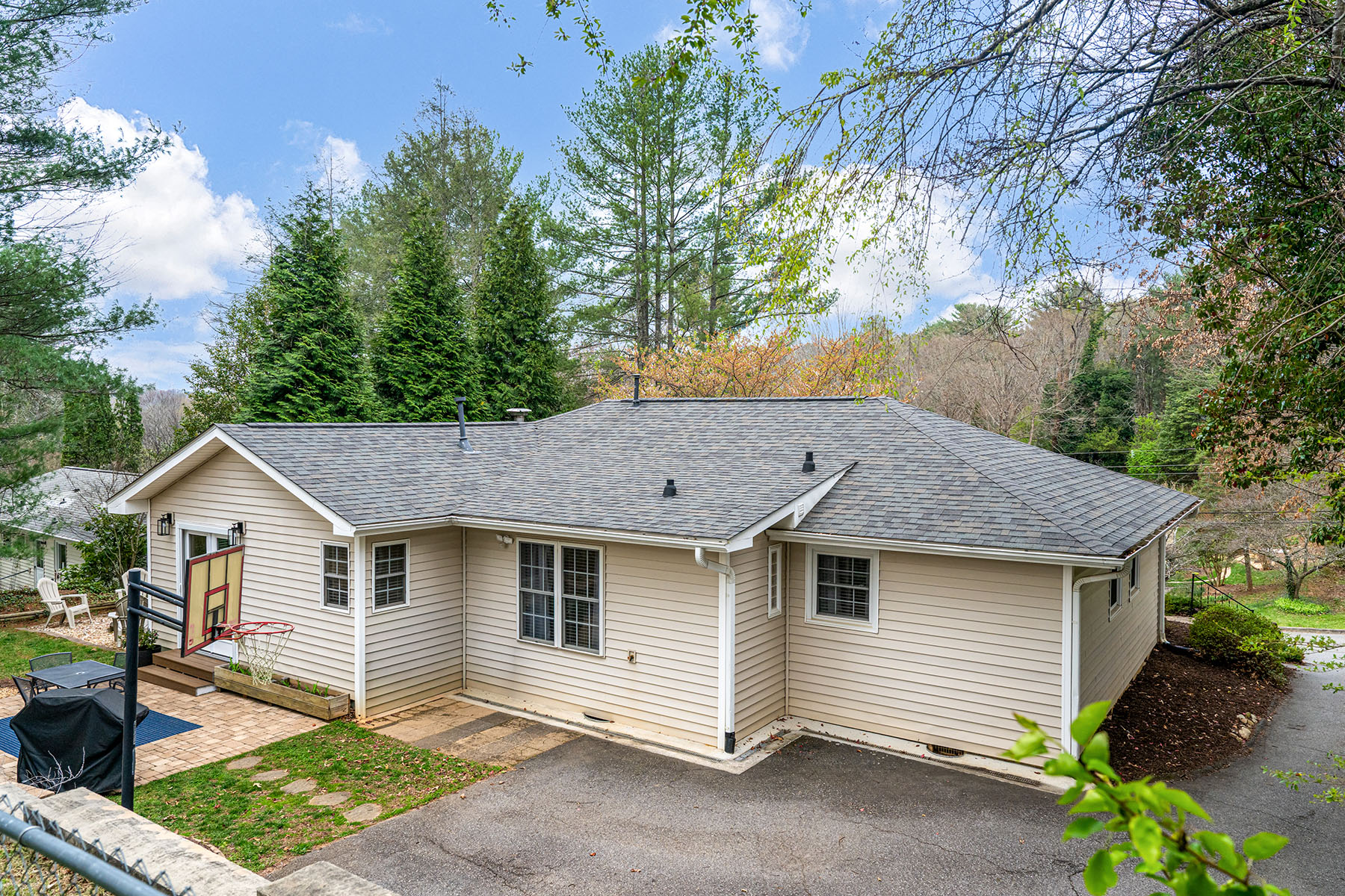  ASHEVILLE - 物件實景