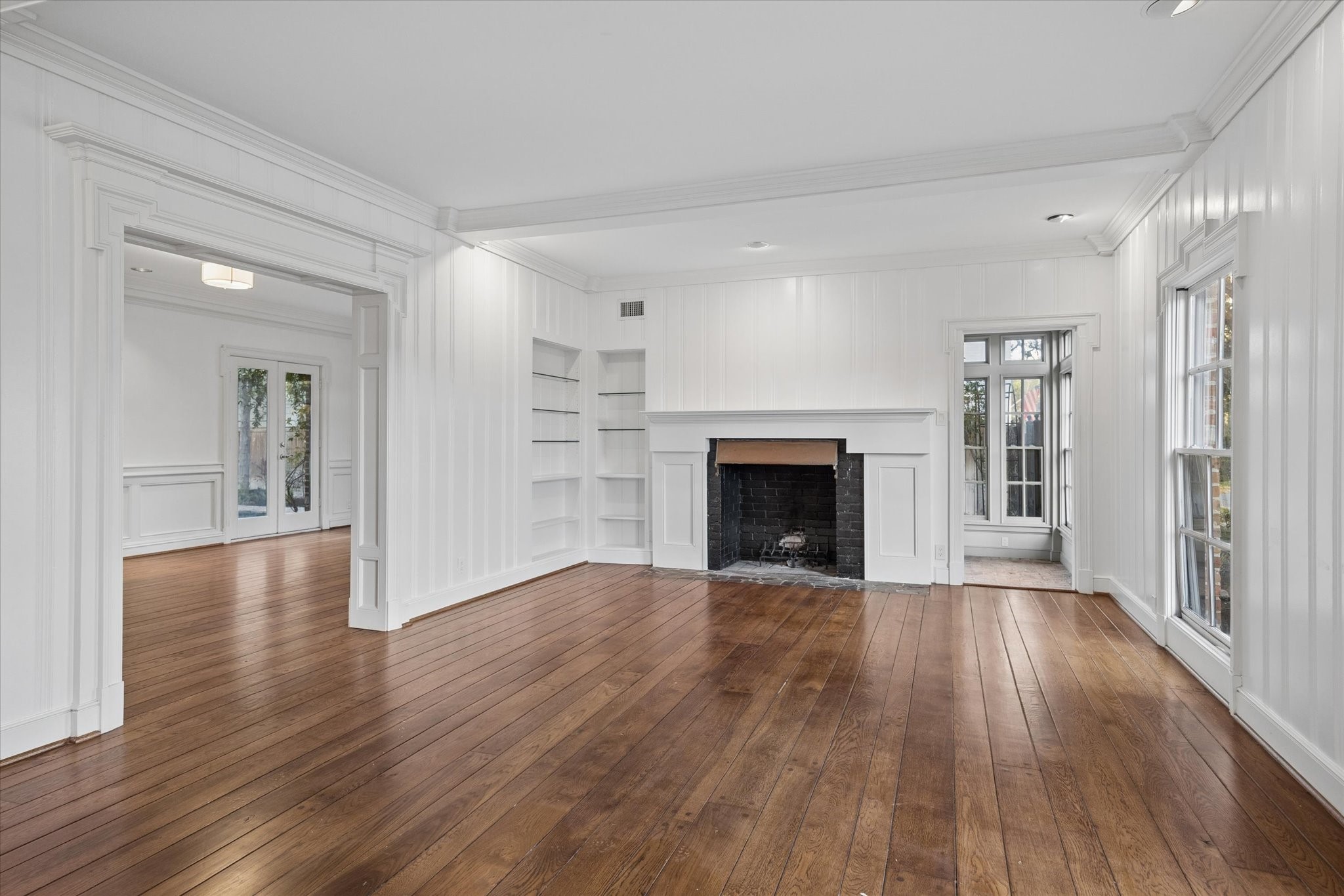  3020 San Felipe Street - 物件實景