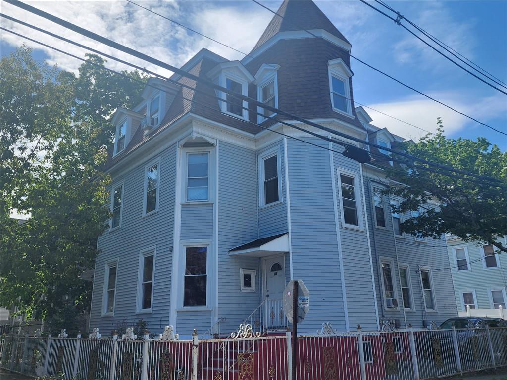 Providence, Rhode Island, 02907, United States, 9 Bedrooms Bedrooms, ,5 BathroomsBathrooms,Residential,For Sale,1930553