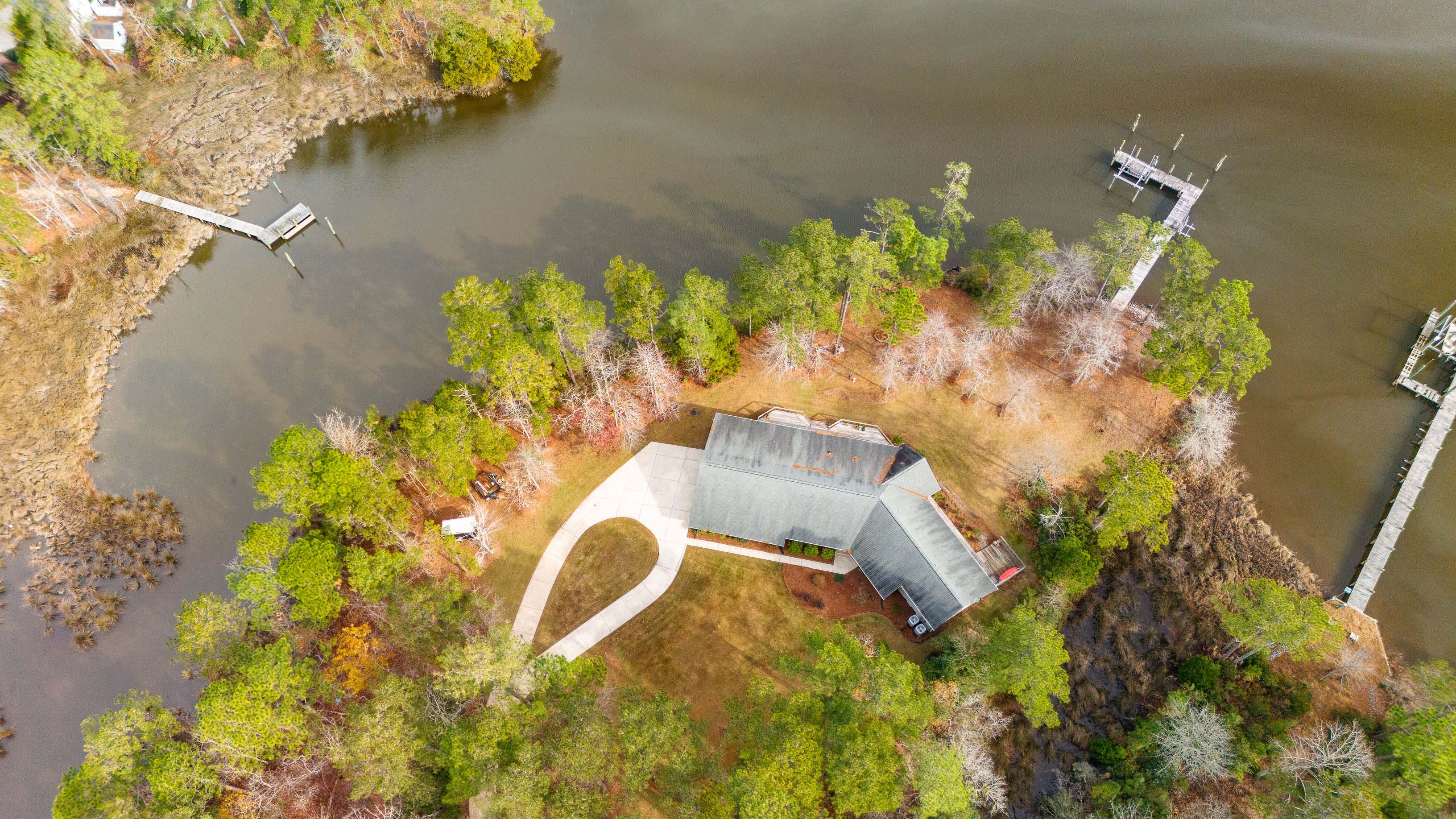 Oriental, North Carolina, 28571, United States, 3 Bedrooms Bedrooms, ,3 BathroomsBathrooms,Residential,For Sale,2005198