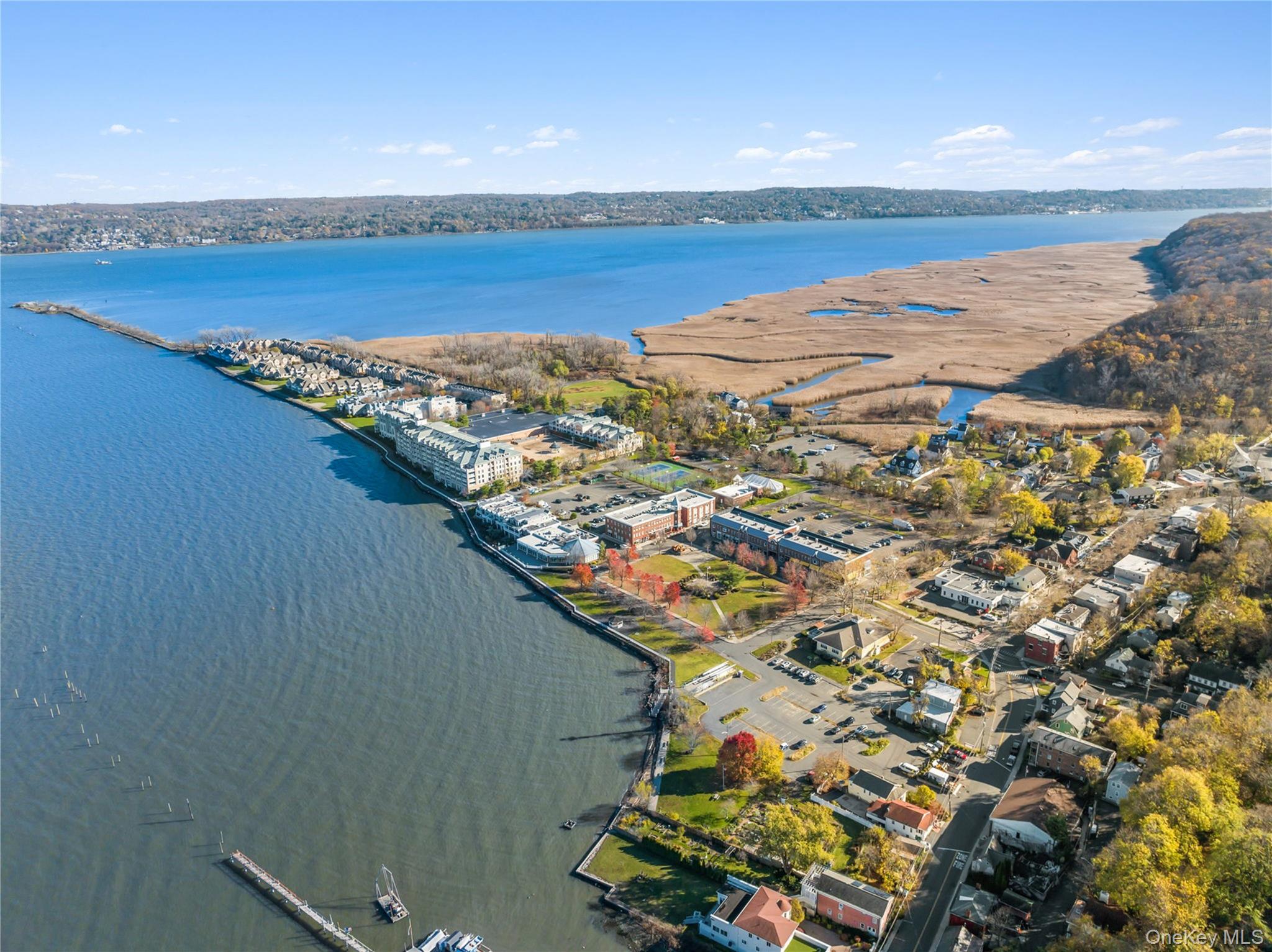 Piermont, New York, 10968, United States, 2 Bedrooms Bedrooms, ,3 BathroomsBathrooms,Residential,For Sale,1941803