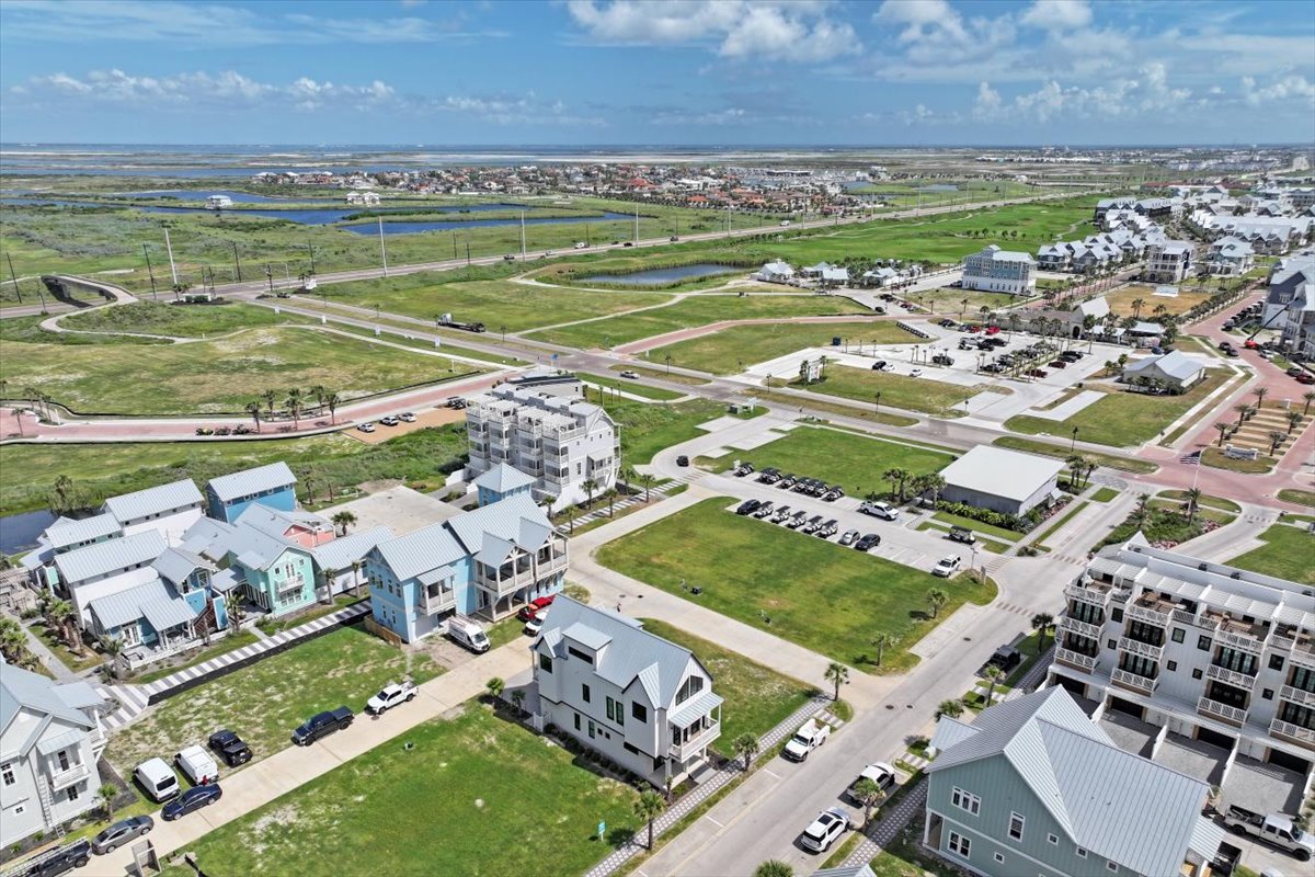 Port Aransas, Texas, 78373, United States, 3 Bedrooms Bedrooms, ,3 BathroomsBathrooms,Residential,For Sale,1979271