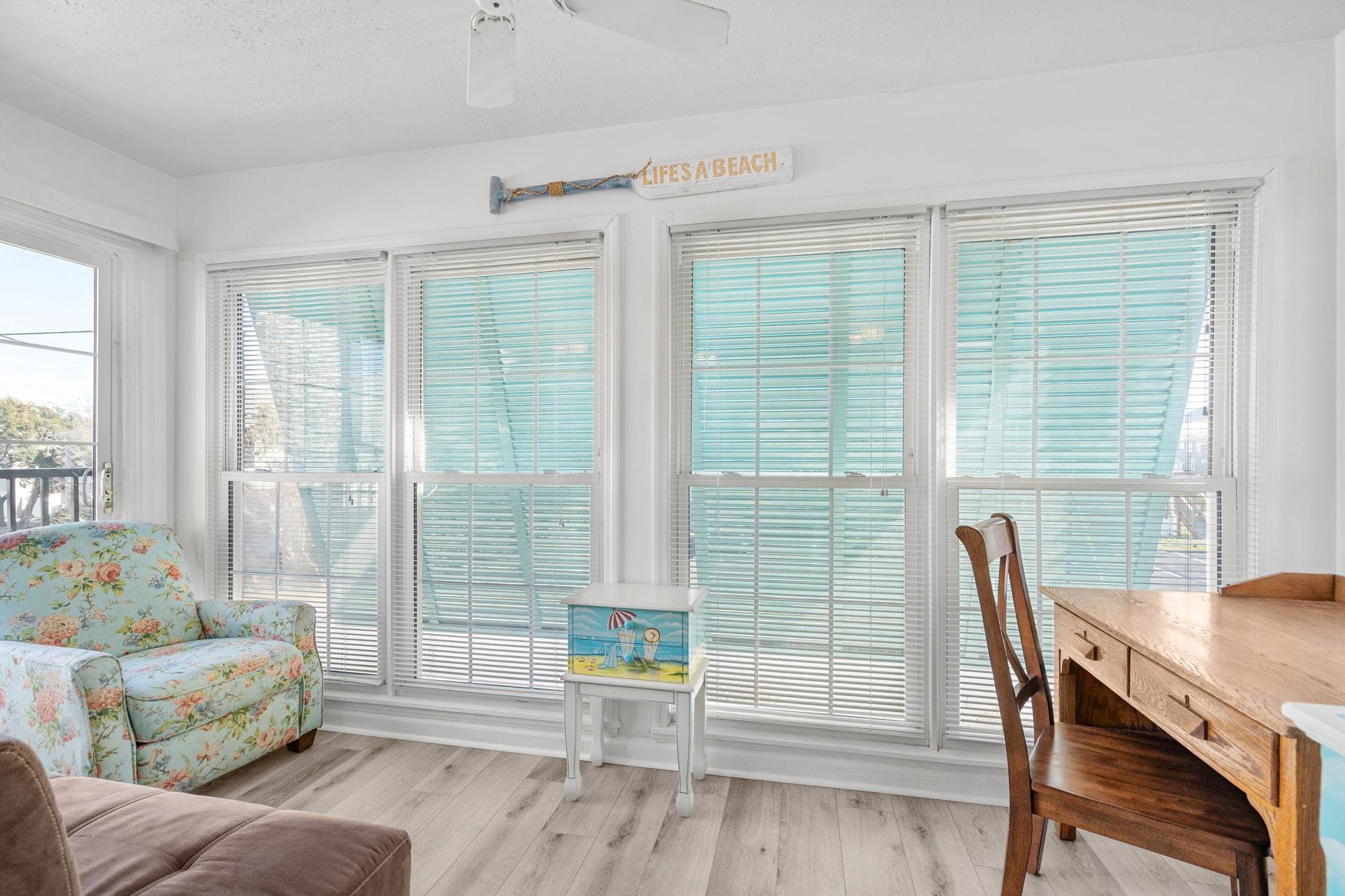 North Myrtle Beach, South Carolina, 29582, United States, 3 Bedrooms Bedrooms, ,2 BathroomsBathrooms,Residential,For Sale,2019972