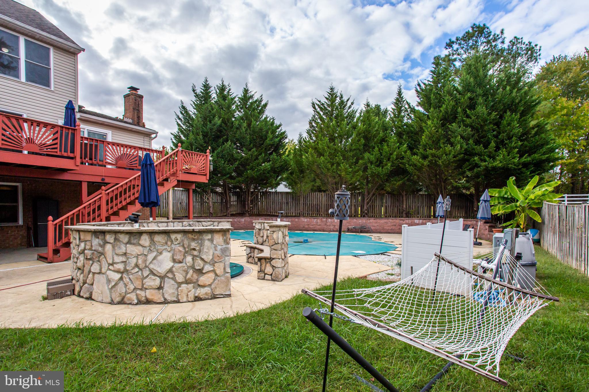 Waldorf, Maryland, 20601, United States, 5 Bedrooms Bedrooms, ,5 BathroomsBathrooms,Residential,For Sale,1977344