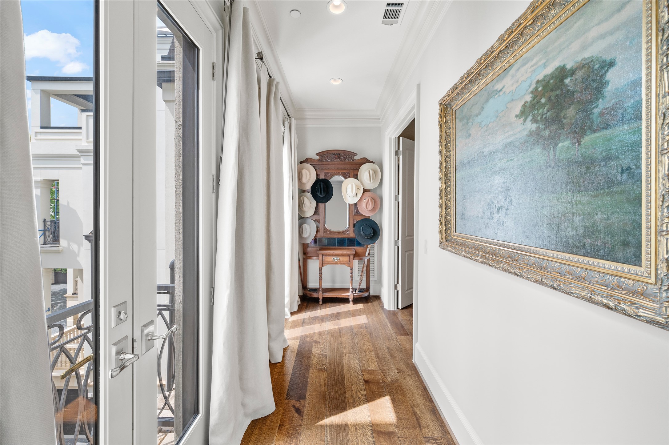  2415 San Felipe Street #6 - 物件實景