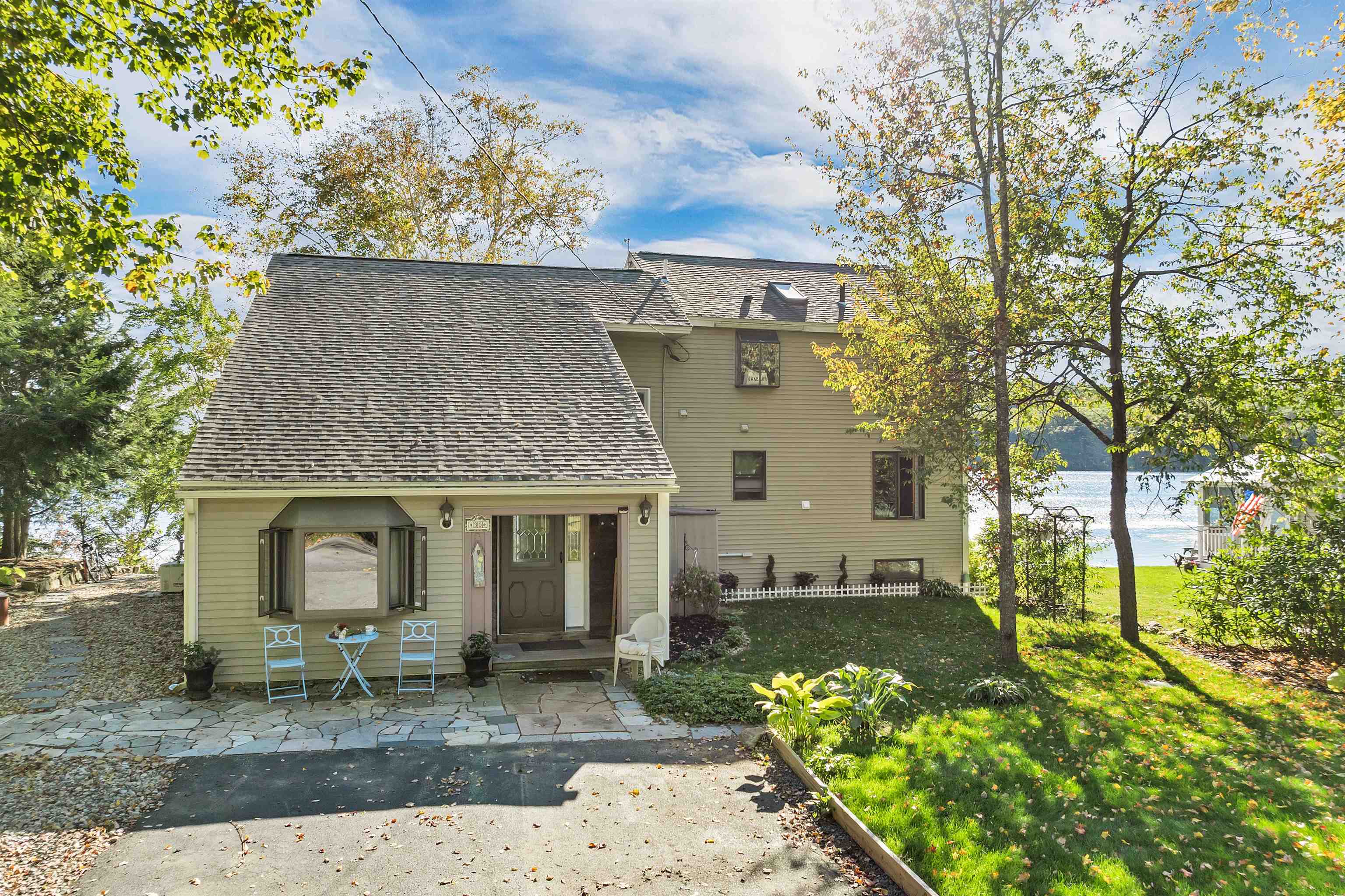 Dunbarton, New Hampshire, 03046, United States, 3 Bedrooms Bedrooms, ,2 BathroomsBathrooms,Residential,For Sale,1989464