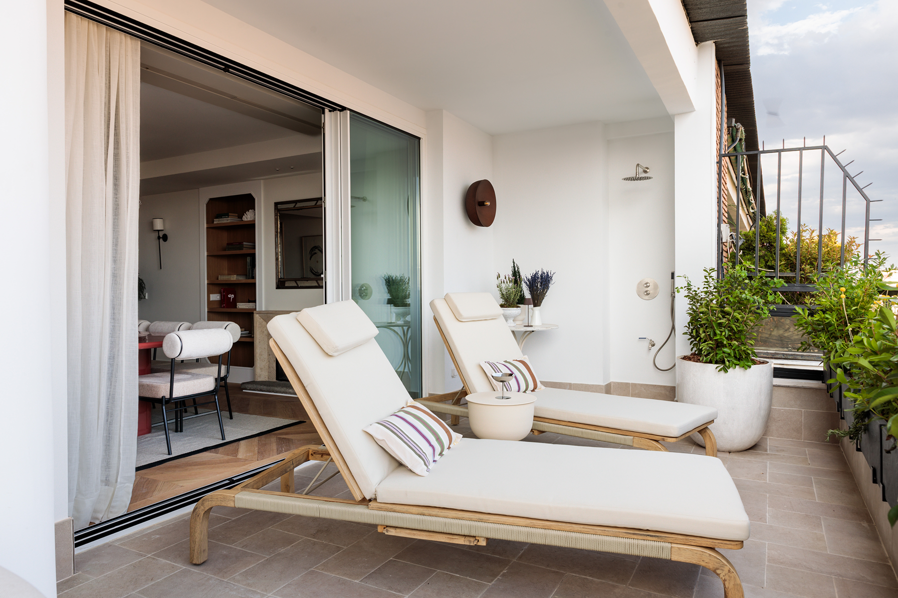  Renovated flat with terrace - 物件實景