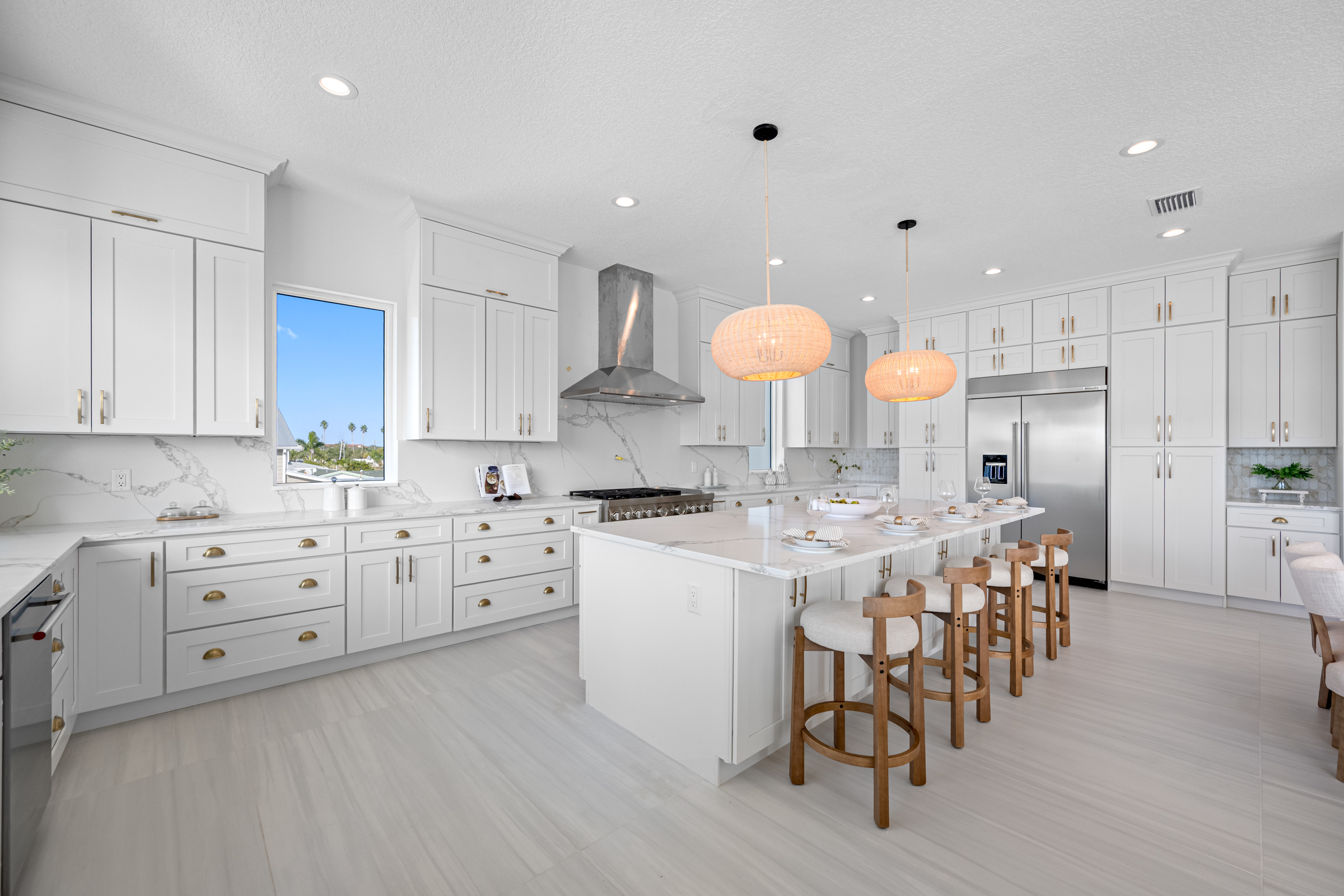 Madeira Beach, Florida, 33708, United States, 6 Bedrooms Bedrooms, ,6 BathroomsBathrooms,Residential,For Sale,1988521