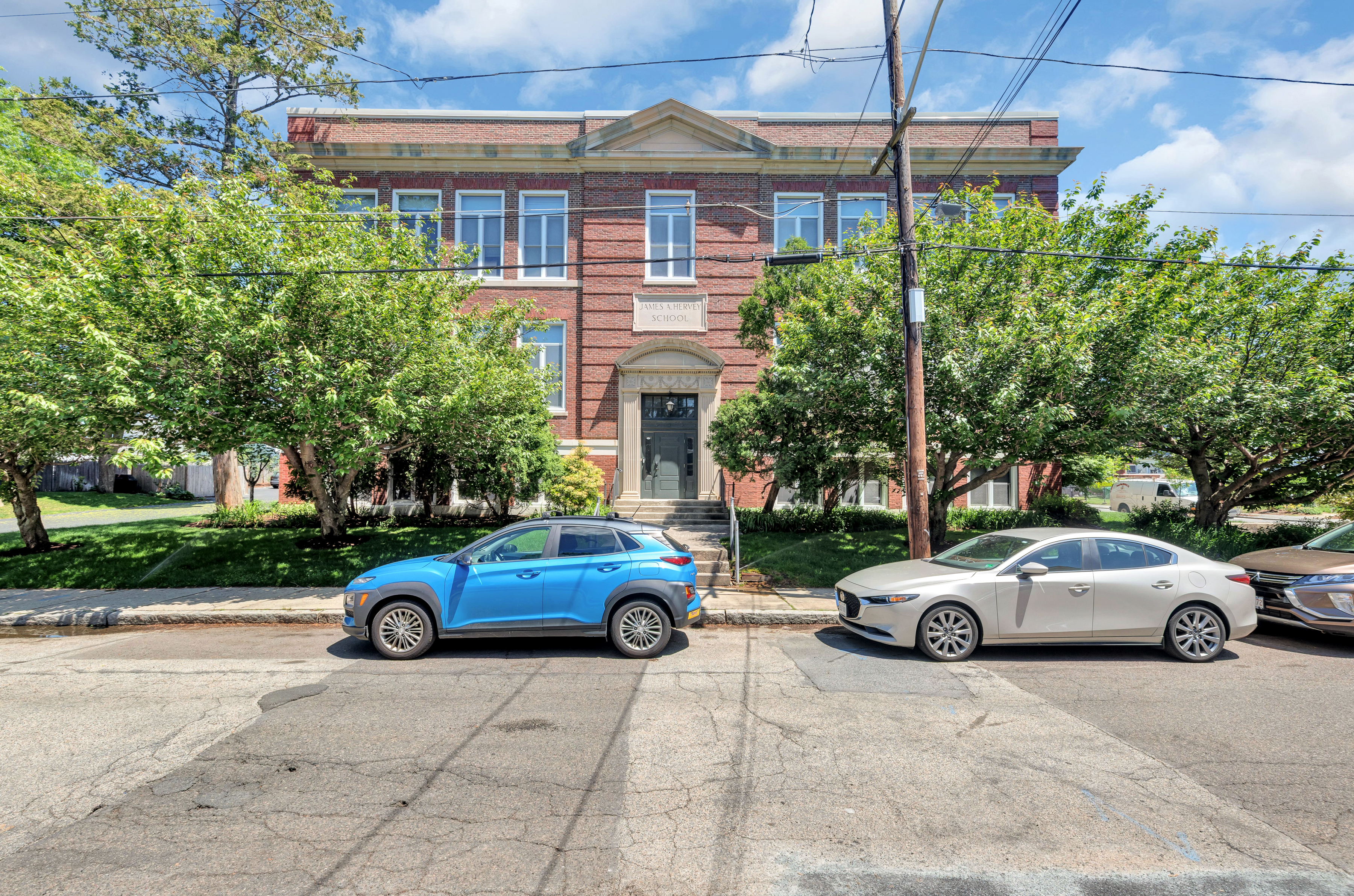  122 Sharon Street, Unit 203, Medford, MA, 02155 - 物件實景