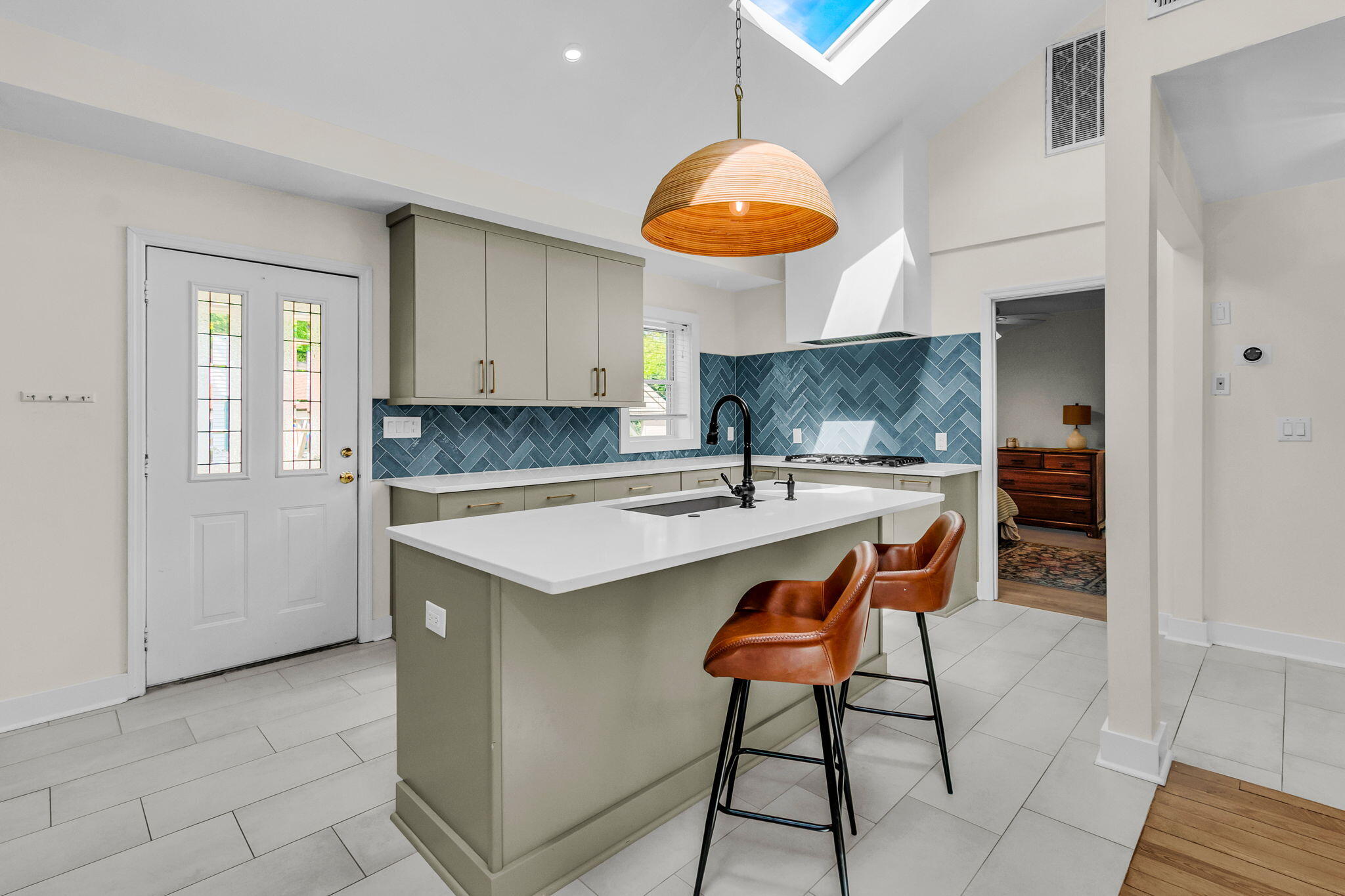 North Charleston, South Carolina, 29405, United States, 2 Bedrooms Bedrooms, ,2 BathroomsBathrooms,Residential,For Sale,2048289