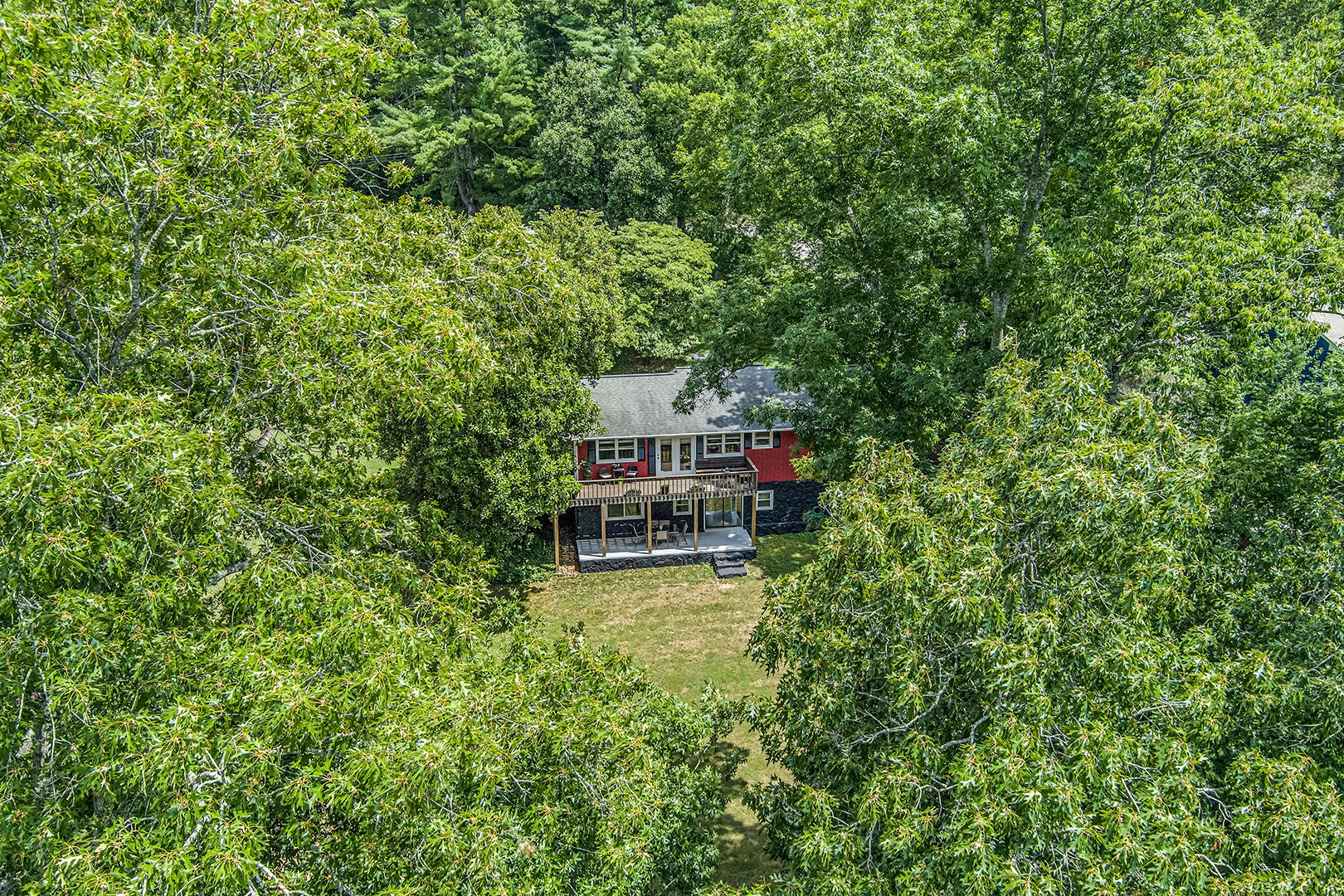 Harriman, Tennessee, 37748, United States, 3 Bedrooms Bedrooms, ,3 BathroomsBathrooms,Residential,For Sale,2011405