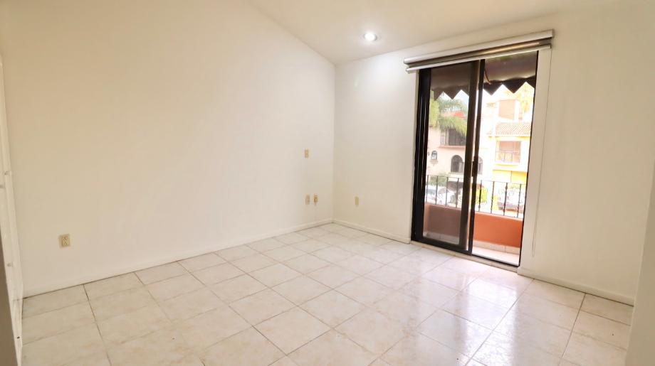 Morelia, Michoacán de Ocampo, 58090, Mexico, 6 Bedrooms Bedrooms, ,5 BathroomsBathrooms,Residential,For Sale,1917745