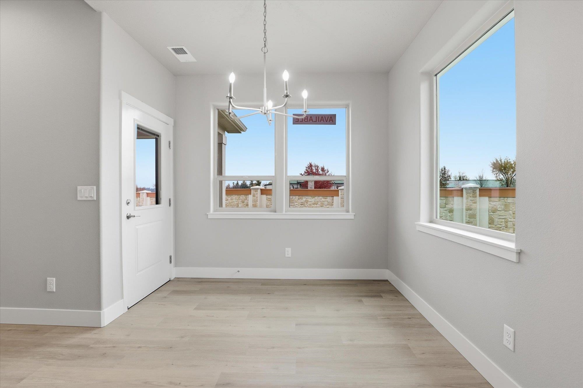 Deer Park, Washington, 99006, United States, 3 Bedrooms Bedrooms, ,2 BathroomsBathrooms,Residential,For Sale,1994775