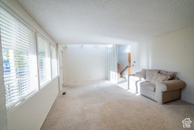 Cottonwood Heights, Utah, 84121, United States, 4 Bedrooms Bedrooms, ,1 BathroomBathrooms,Residential,For Sale,1975513