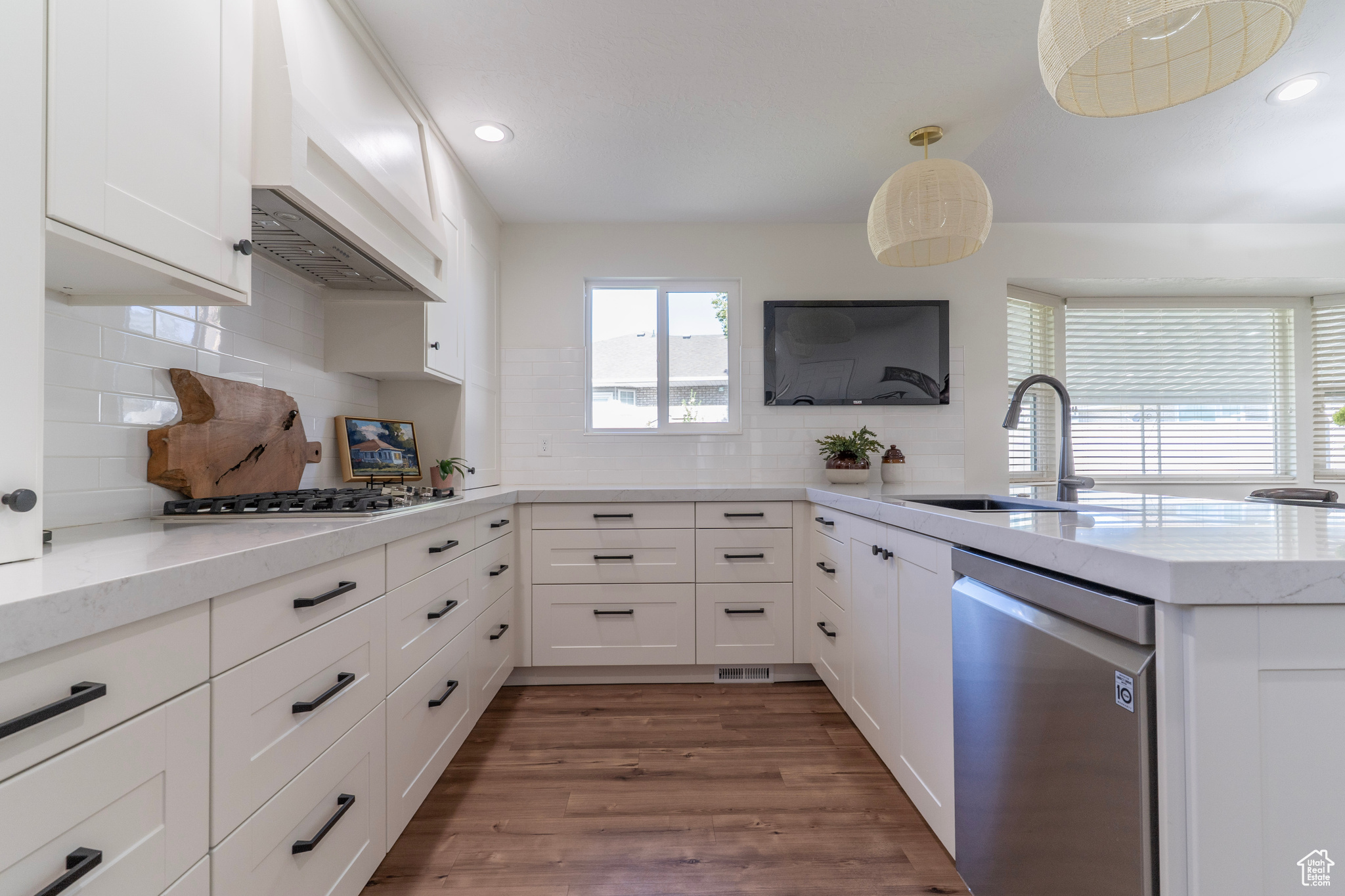 West Jordan, Utah, 84088, United States, 4 Bedrooms Bedrooms, ,Residential,For Sale,1927849