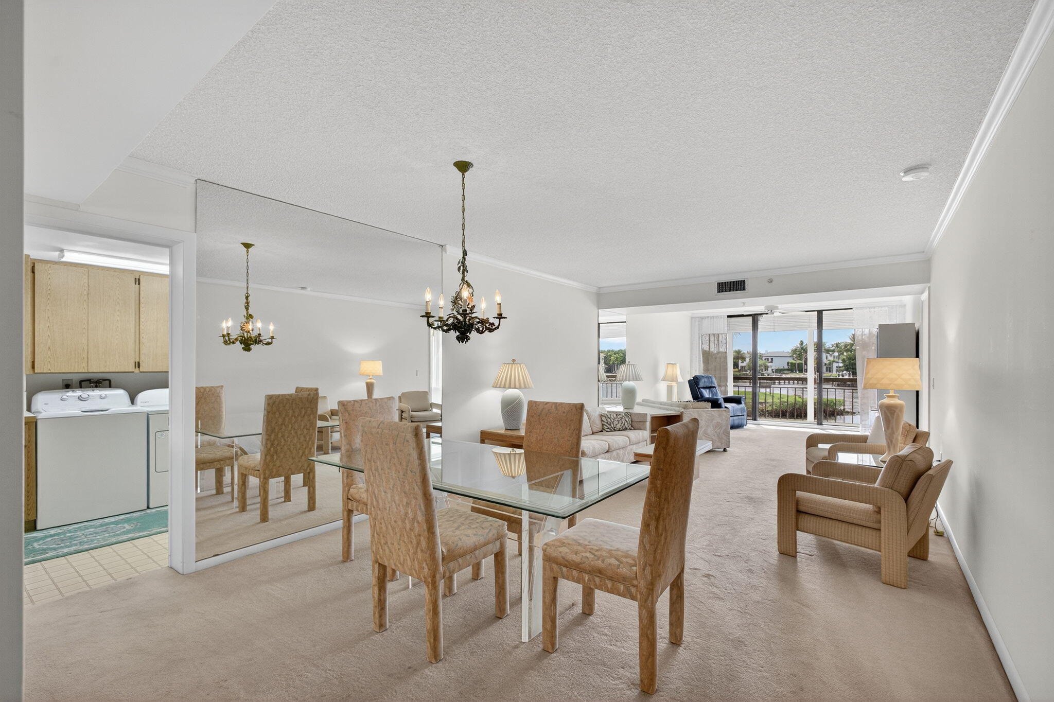 Jupiter, Florida, 33477, United States, 2 Bedrooms Bedrooms, ,2 BathroomsBathrooms,Residential,For Sale,1989274