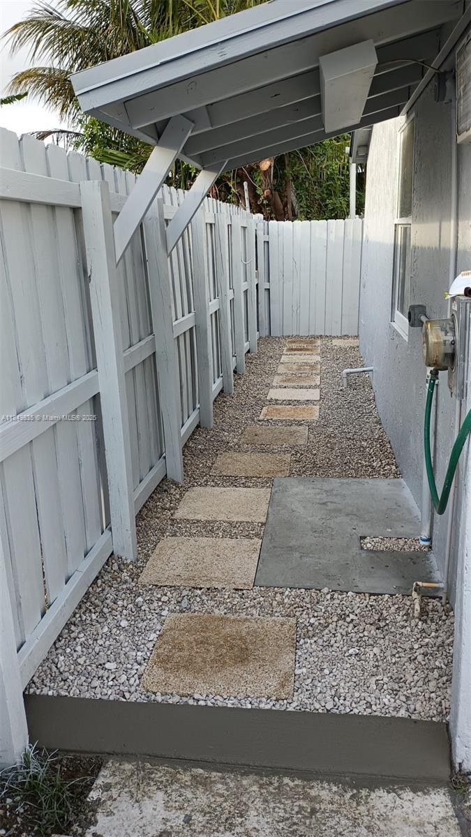 Miami, Florida, 33142, United States, ,Residential,For Sale,1906804