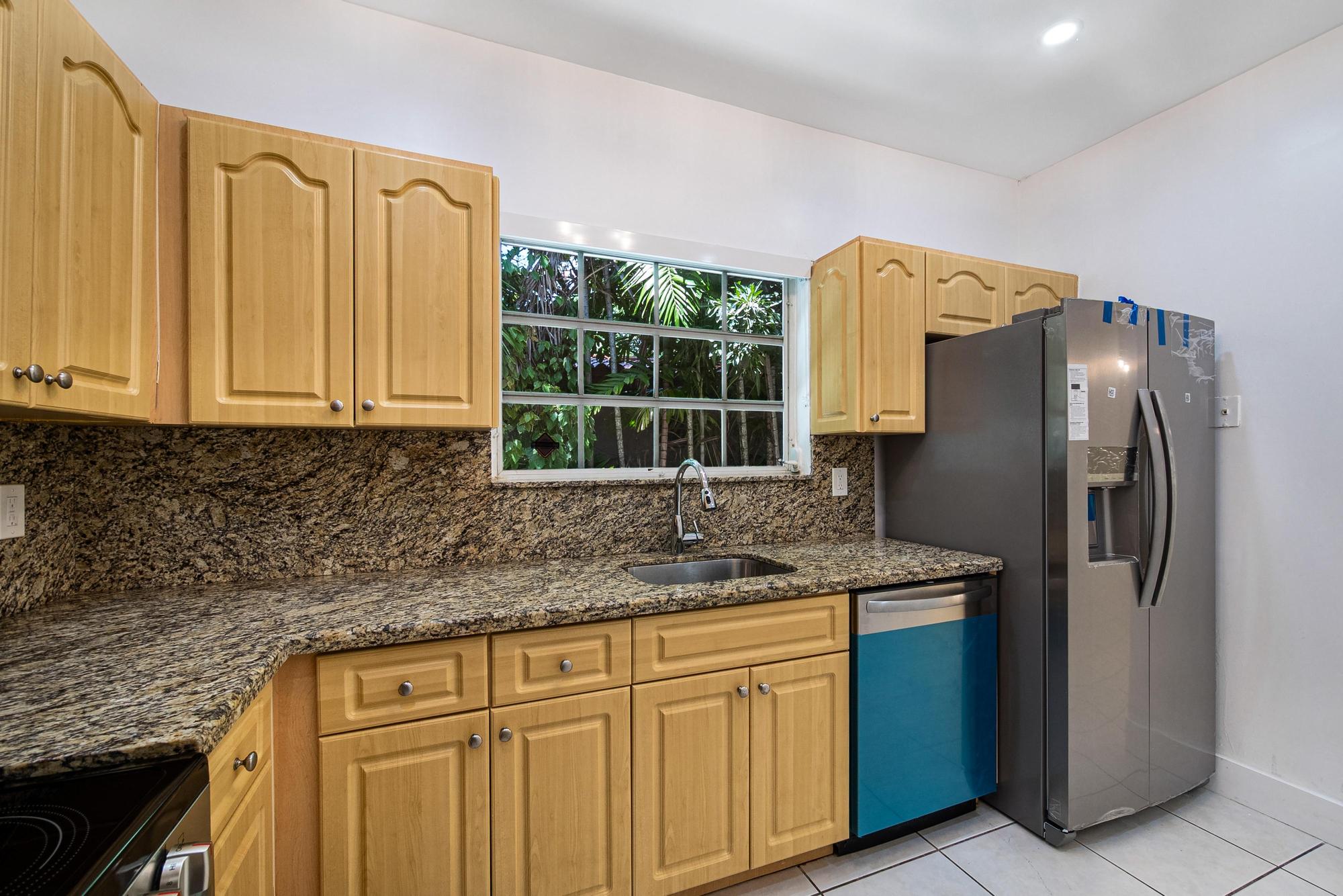 Coral Gables, Florida, 33134, United States, 3 Bedrooms Bedrooms, ,2 BathroomsBathrooms,Residential,For Sale,1975593