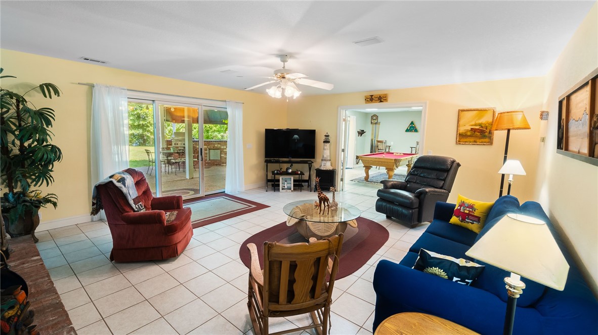 Rogers, Arkansas, 72756, United States, 5 Bedrooms Bedrooms, ,7 BathroomsBathrooms,Residential,For Sale,1846782