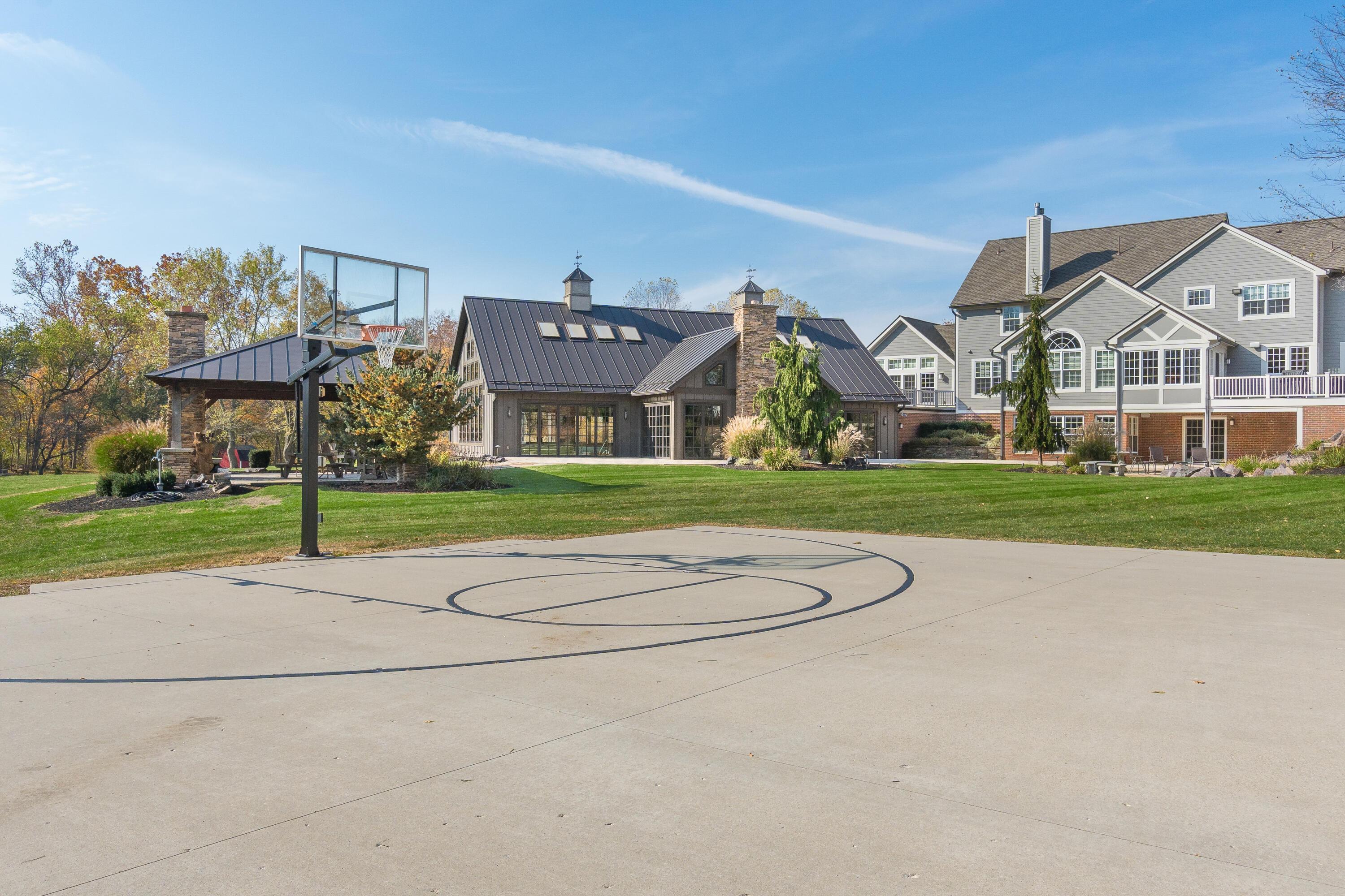 Pickerington, Ohio, 43147, United States, 6 Bedrooms Bedrooms, ,8 BathroomsBathrooms,Residential,For Sale,1766515