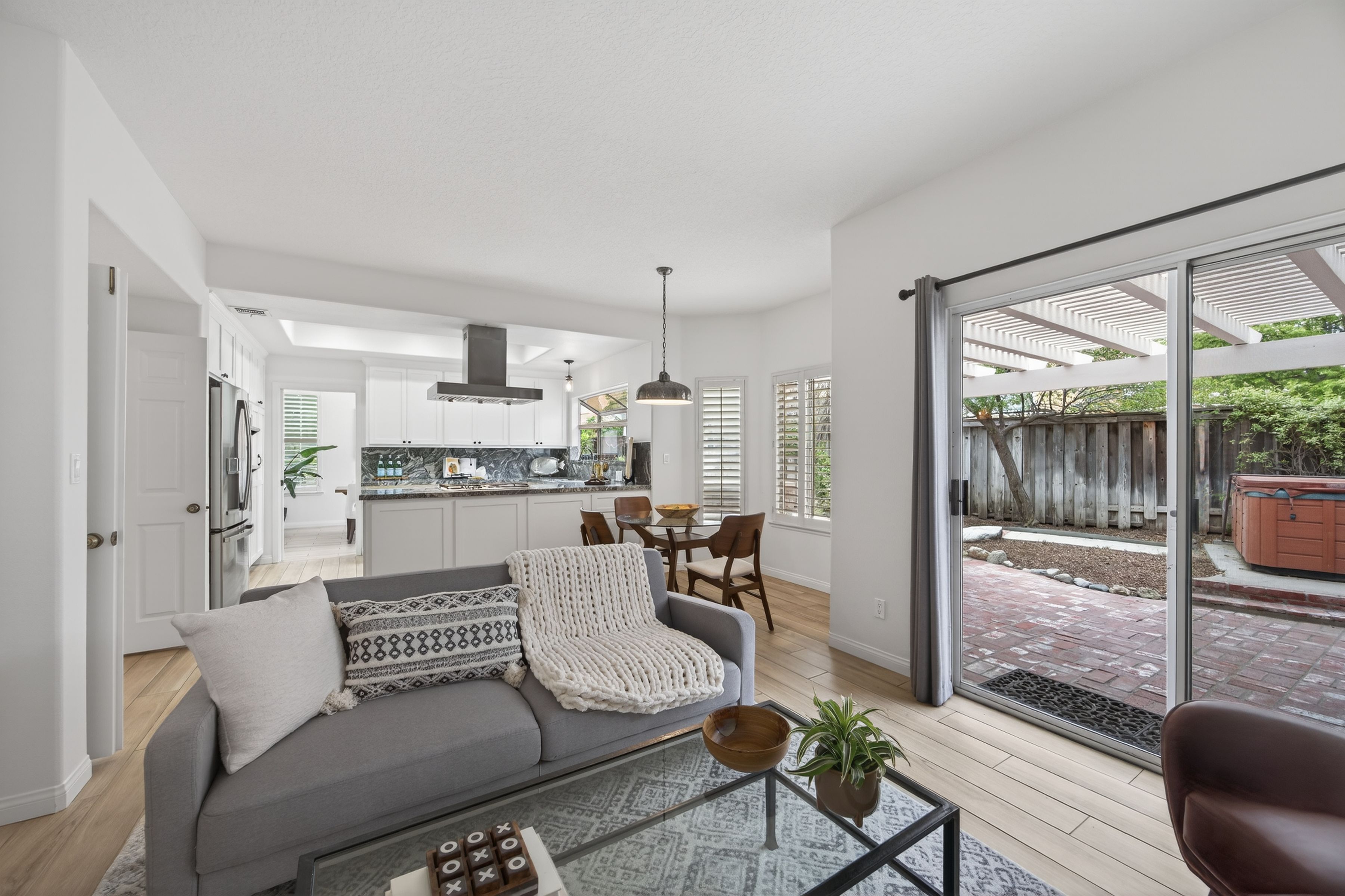  26607 Marigold Court, Calabasas - 物件實景