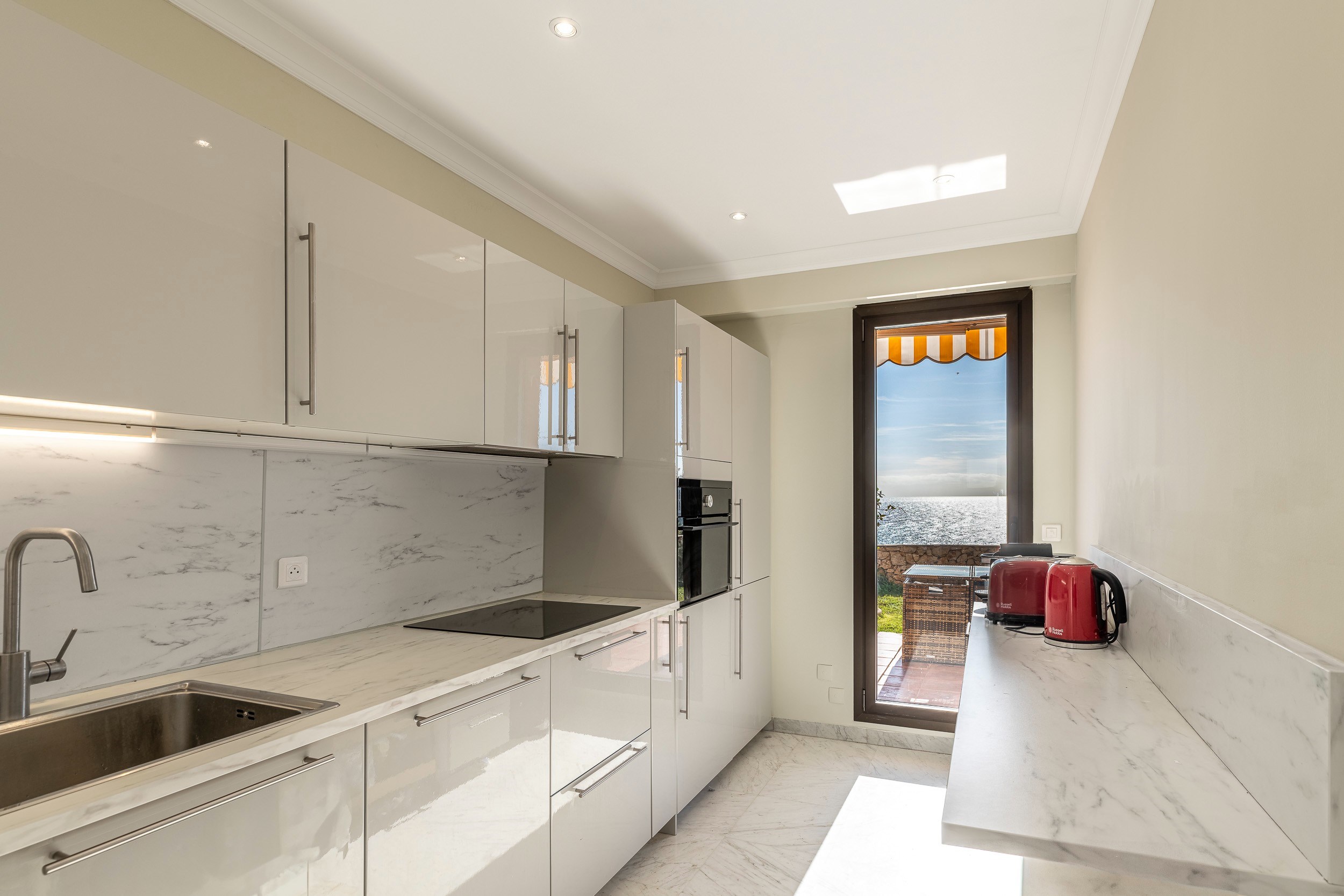  Sea-view apartment for sale in Roquebrune-Cap-Martin, near Monaco - 物件實景