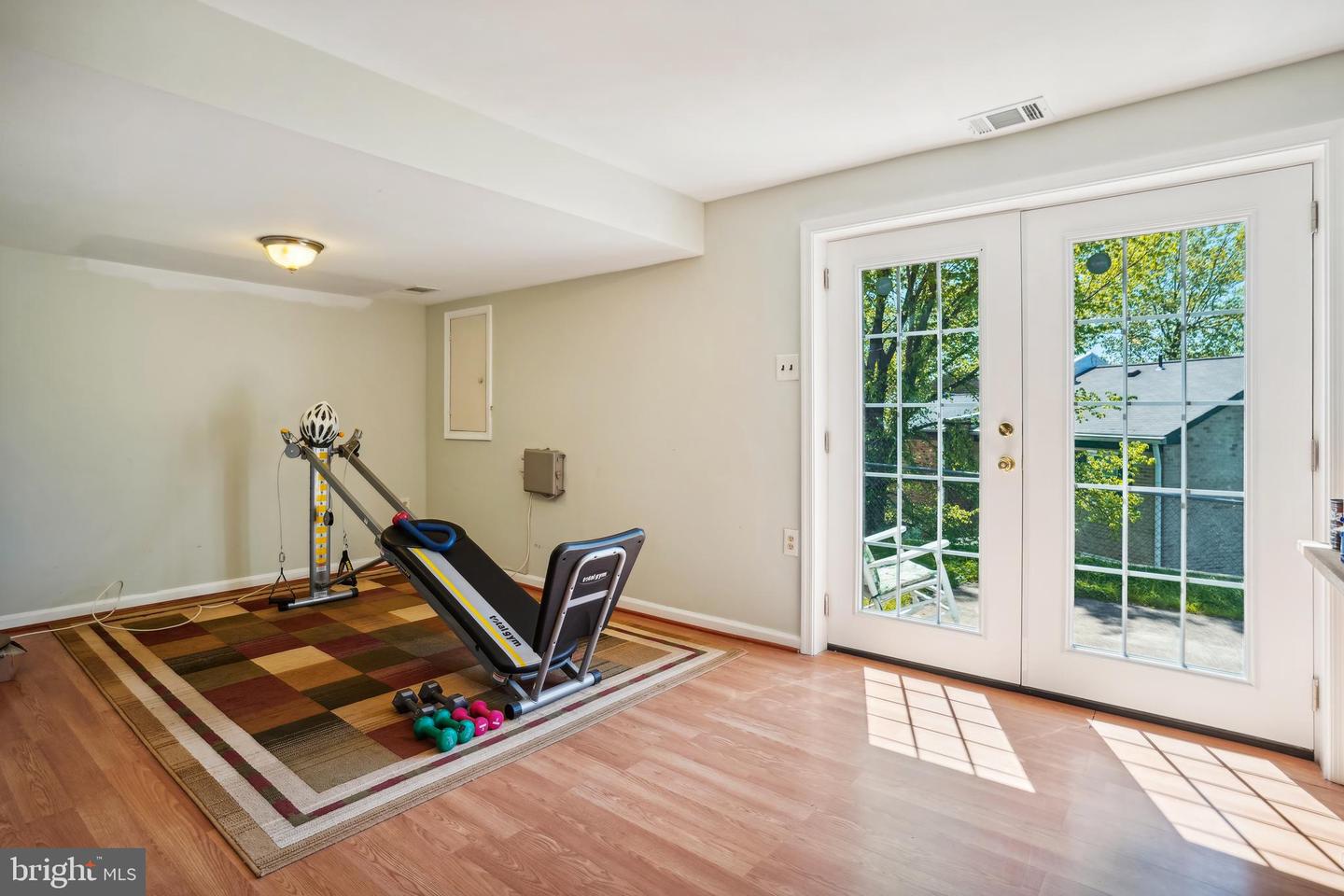 Annandale, Virginia, 22003, United States, 3 Bedrooms Bedrooms, ,4 BathroomsBathrooms,Residential,For Sale,2001924