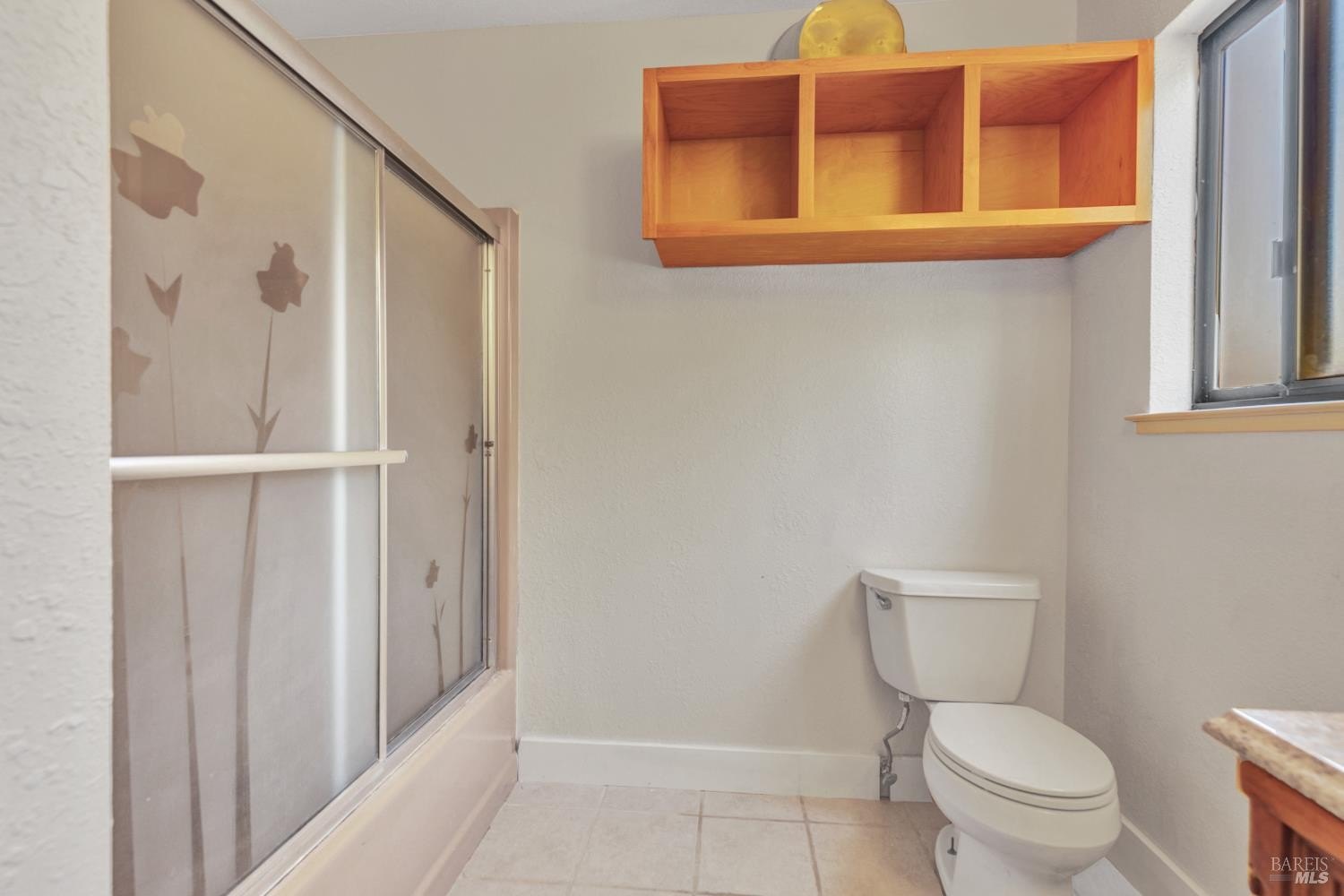 St. Helena, California, 94574, United States, 3 Bedrooms Bedrooms, ,2 BathroomsBathrooms,Residential,For Sale,1906770