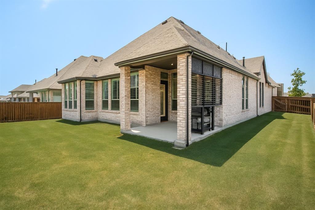Aubrey, Texas, 76227, United States, 4 Bedrooms Bedrooms, ,4 BathroomsBathrooms,Residential,For Sale,2001821
