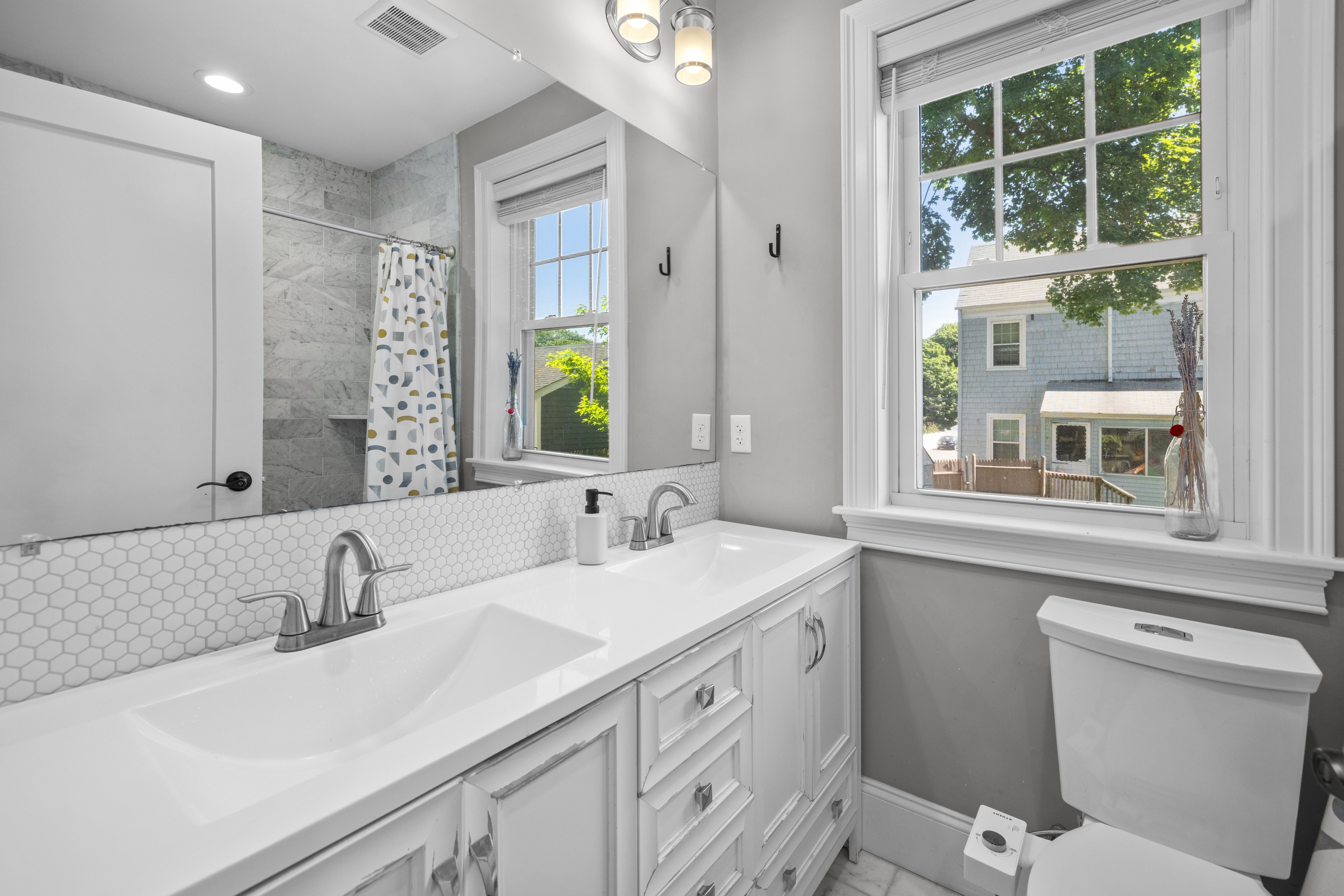  43 Cliftondale Street Unit 1, Boston, MA, 02131 - 物件實景