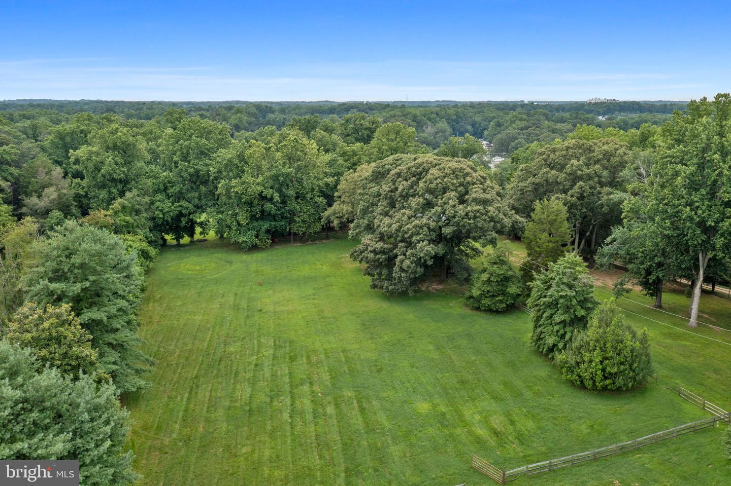 Annapolis, Maryland, 21403, United States, 5 Bedrooms Bedrooms, ,4 BathroomsBathrooms,Residential,For Sale,1895368