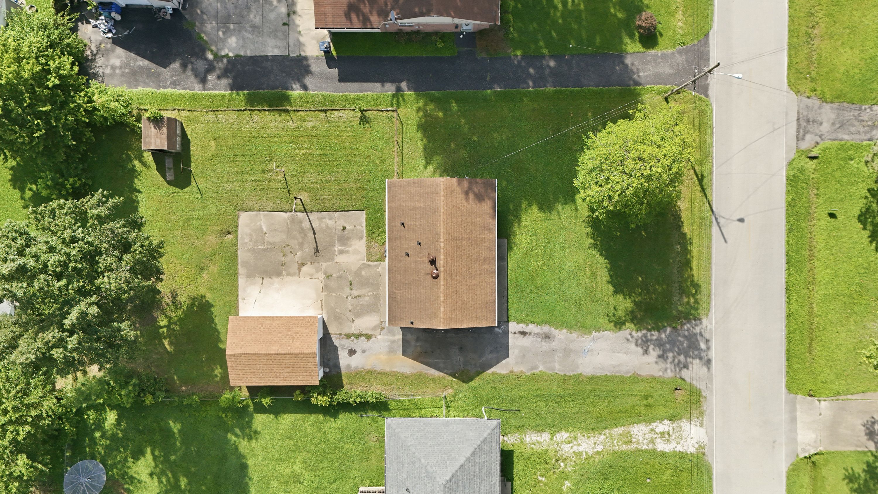  2209 Peaslee Road, Louisville, KY 40216 - 物件實景