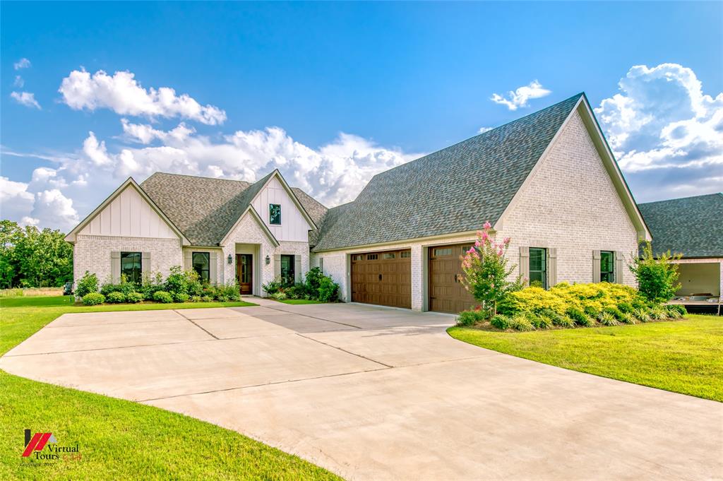 Shreveport, Louisiana, 71106, United States, 5 Bedrooms Bedrooms, ,4 BathroomsBathrooms,Residential,For Sale,1890779