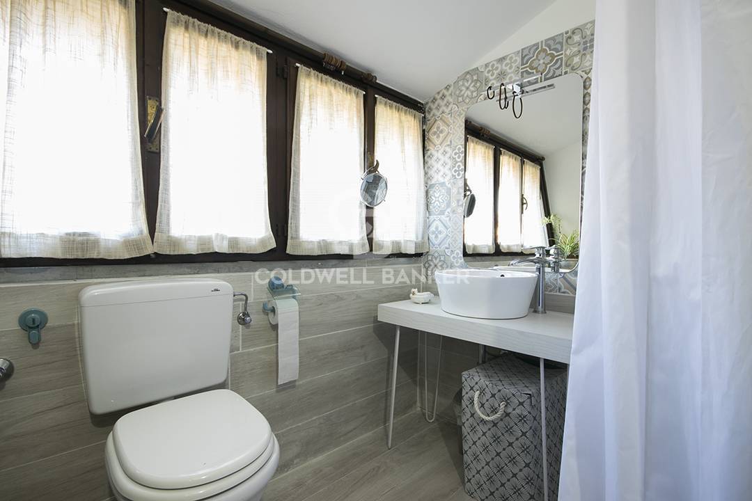 Via Toscanini, Formigine, Modena, 41043, IT, 5 Bedrooms Bedrooms, ,4 BathroomsBathrooms,Residential,For Sale,Via Toscanini,1623161