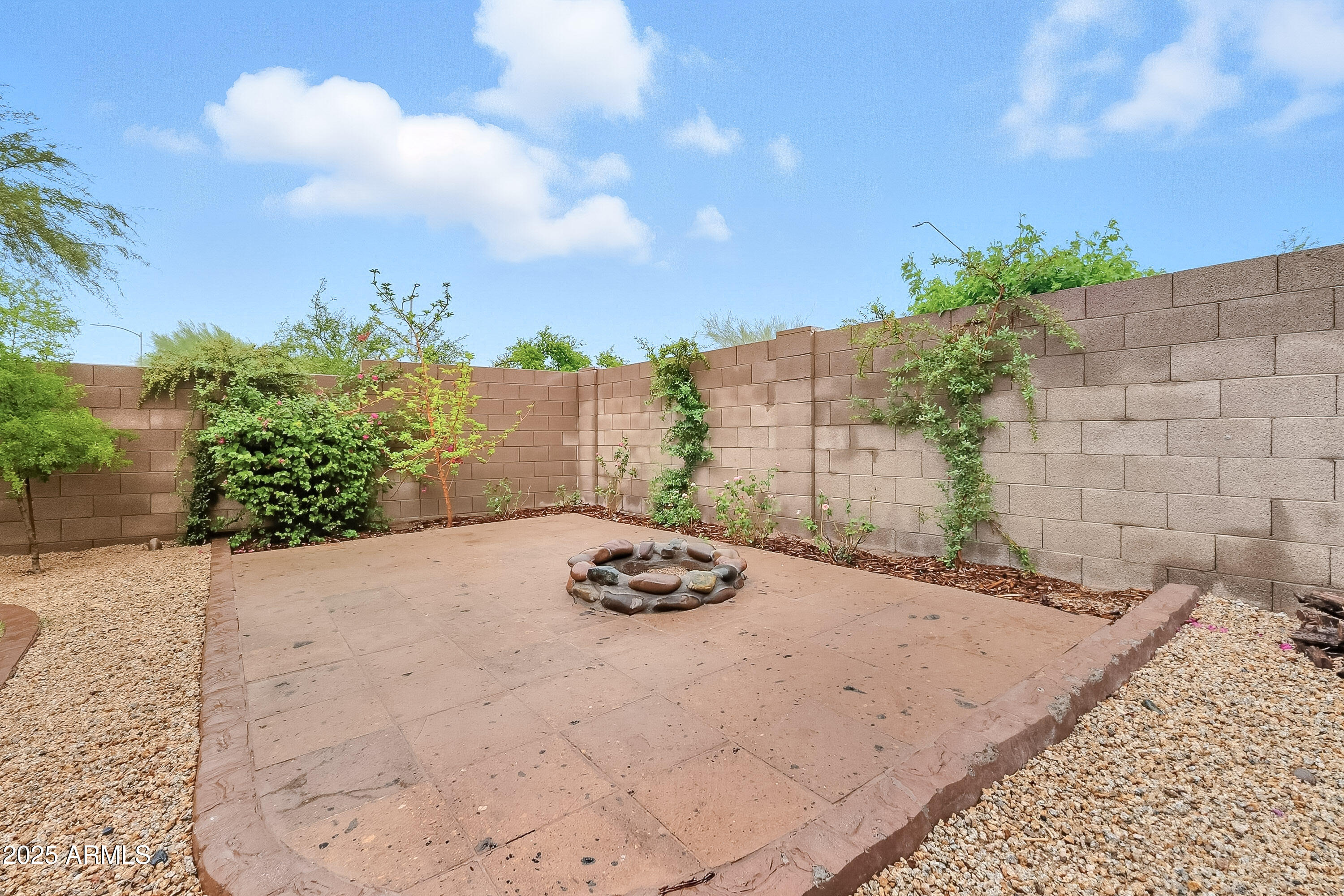 Cave Creek, Arizona, 85331, United States, 3 Bedrooms Bedrooms, ,Residential,For Sale,1955648