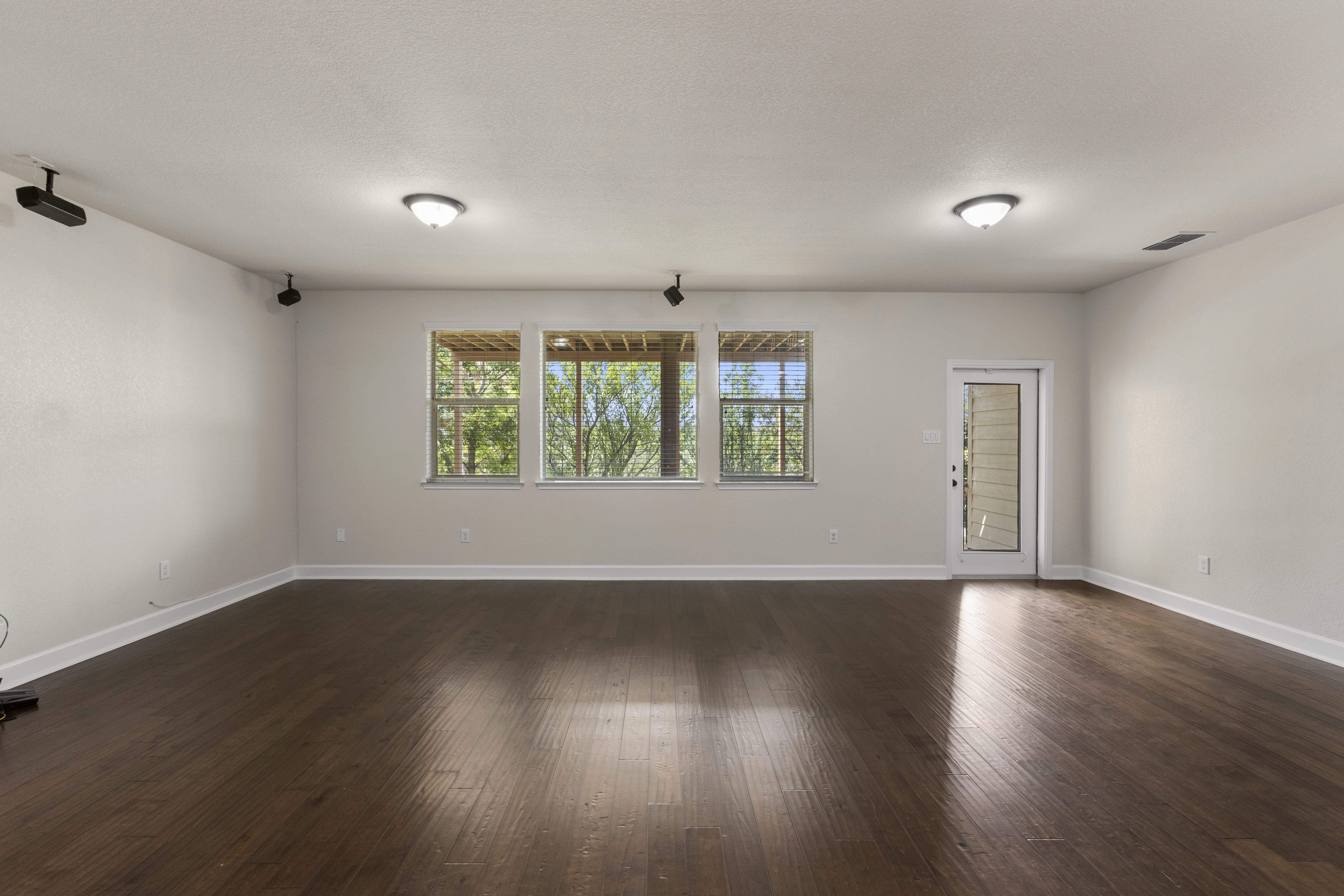 Expansive Luxury in the Heart of Presidio - 物件實景