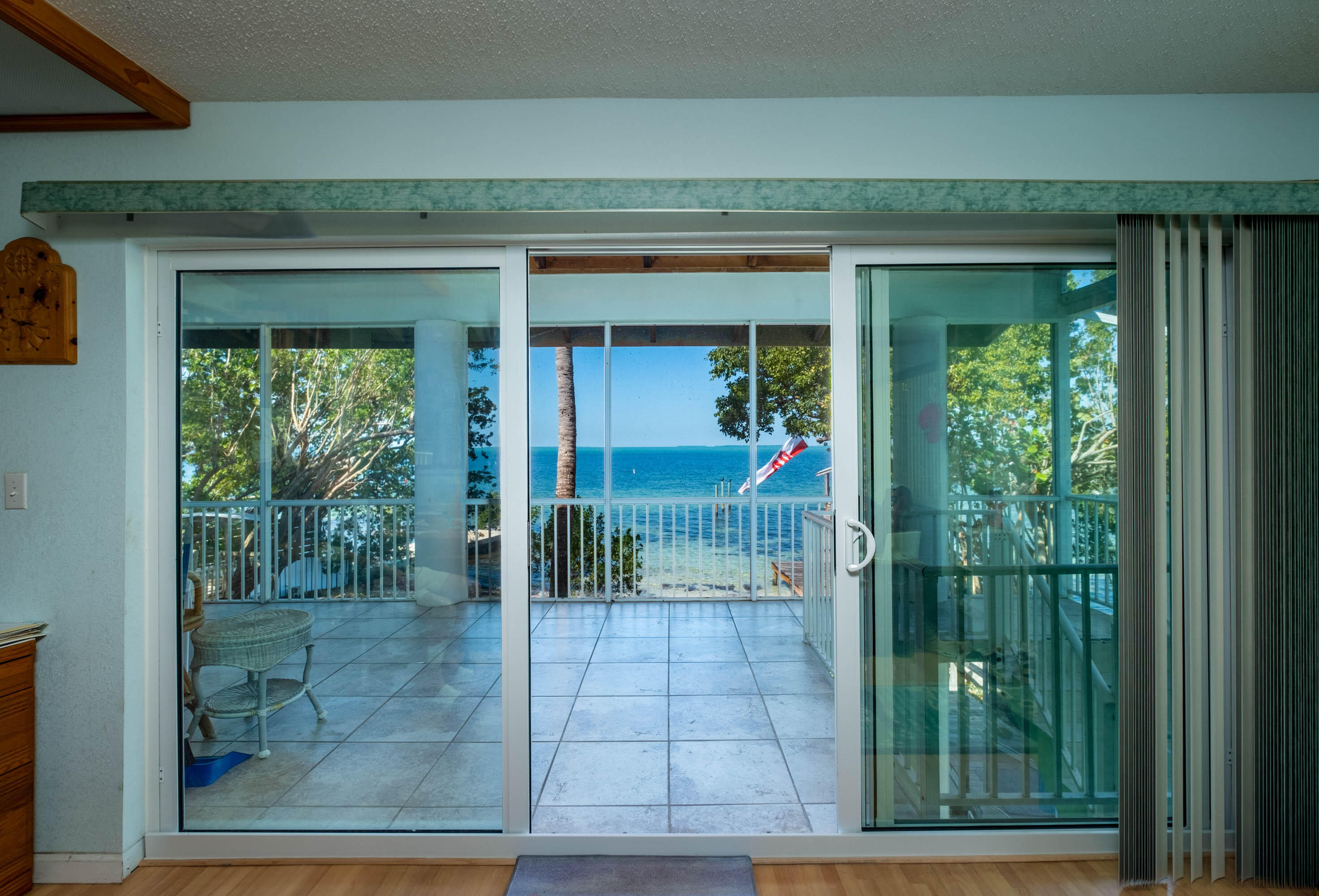 ISLAMORADA, Florida, 33036, United States, 5 Bedrooms Bedrooms, ,3 BathroomsBathrooms,Residential,For Sale,1828354