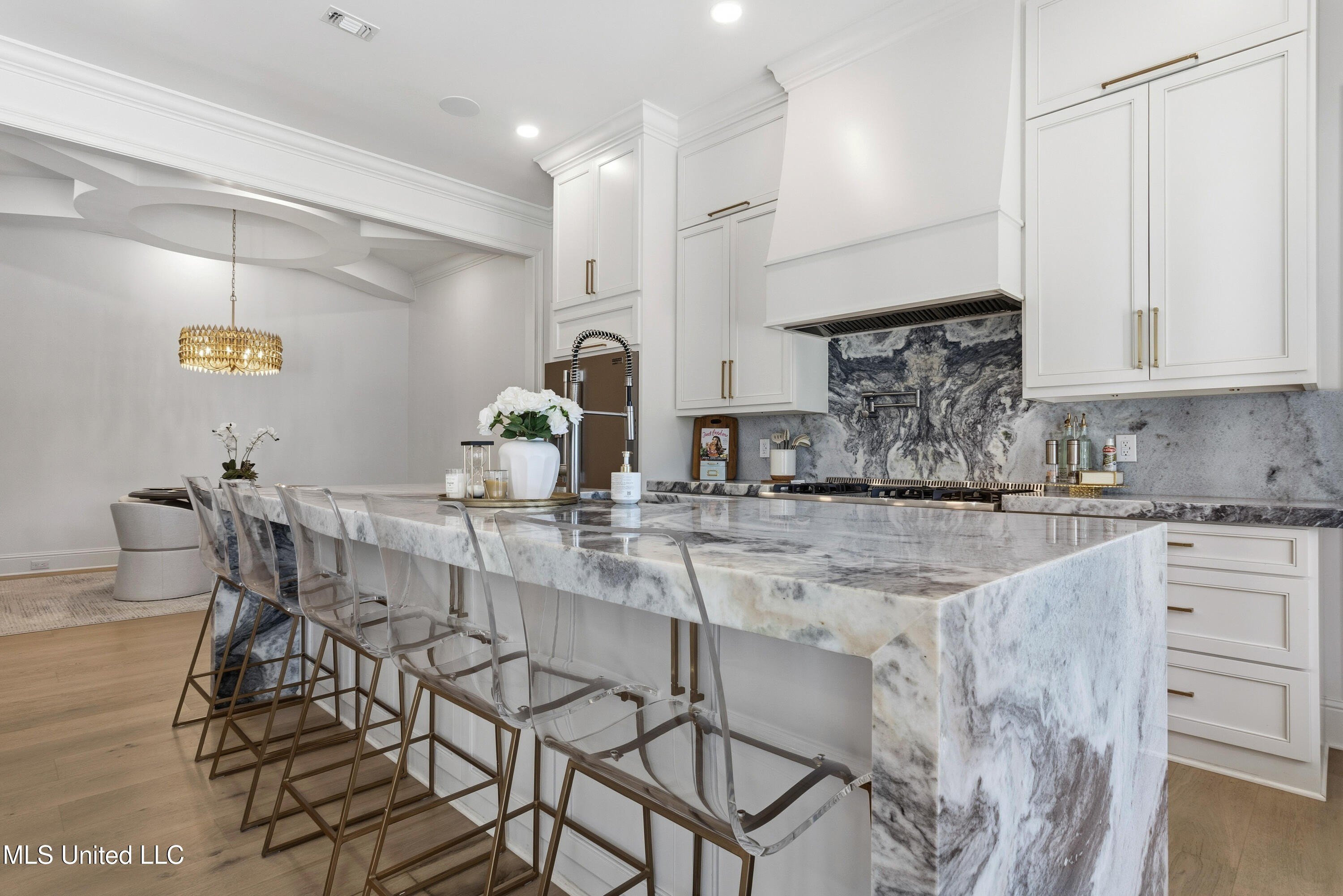 Biloxi, Mississippi, 39532, United States, 4 Bedrooms Bedrooms, ,4 BathroomsBathrooms,Residential,For Sale,1990750