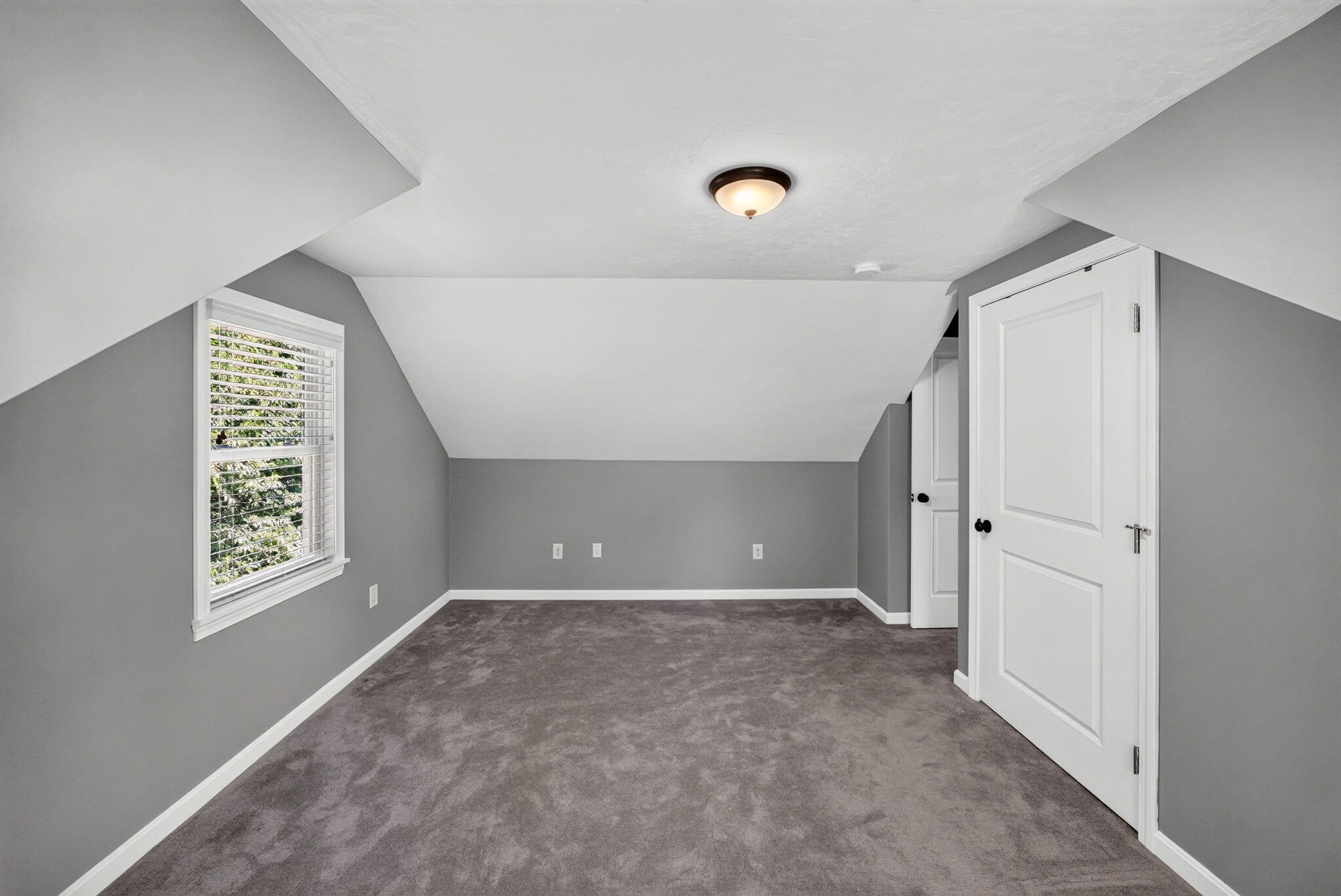  52 Willimantic Drive - 物件實景