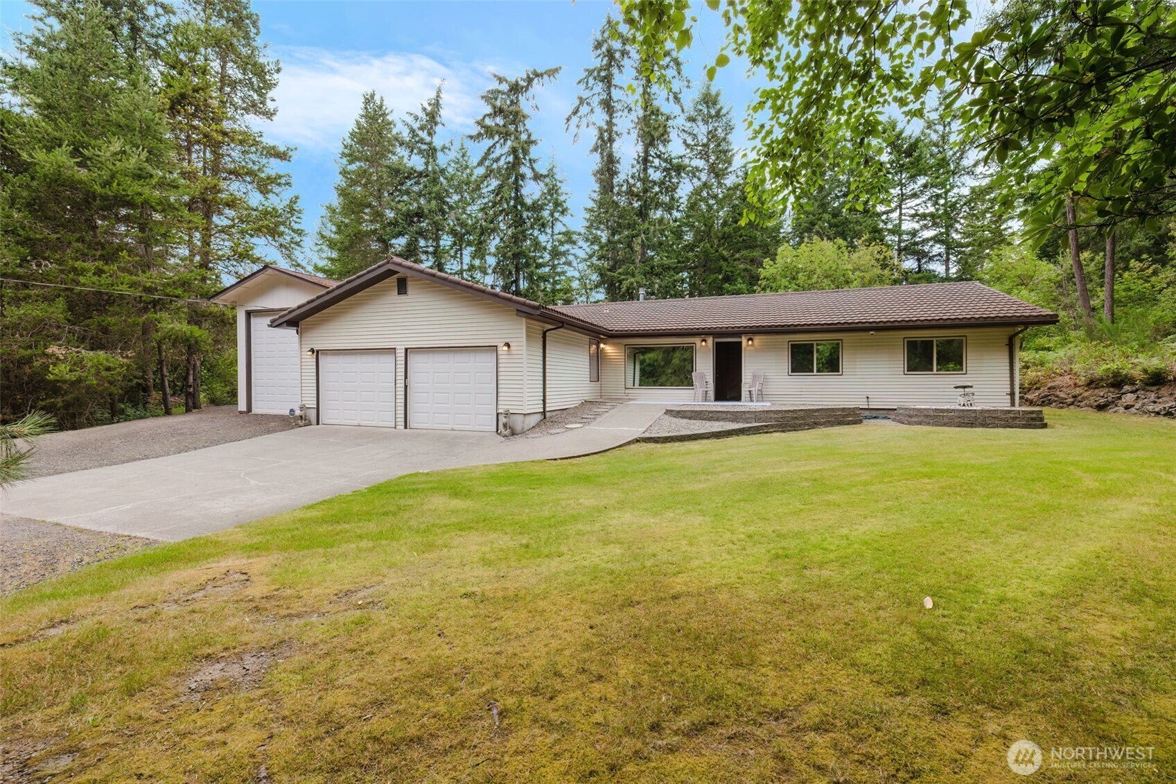 Lake Flora Rd, Port Orchard, WA 98367